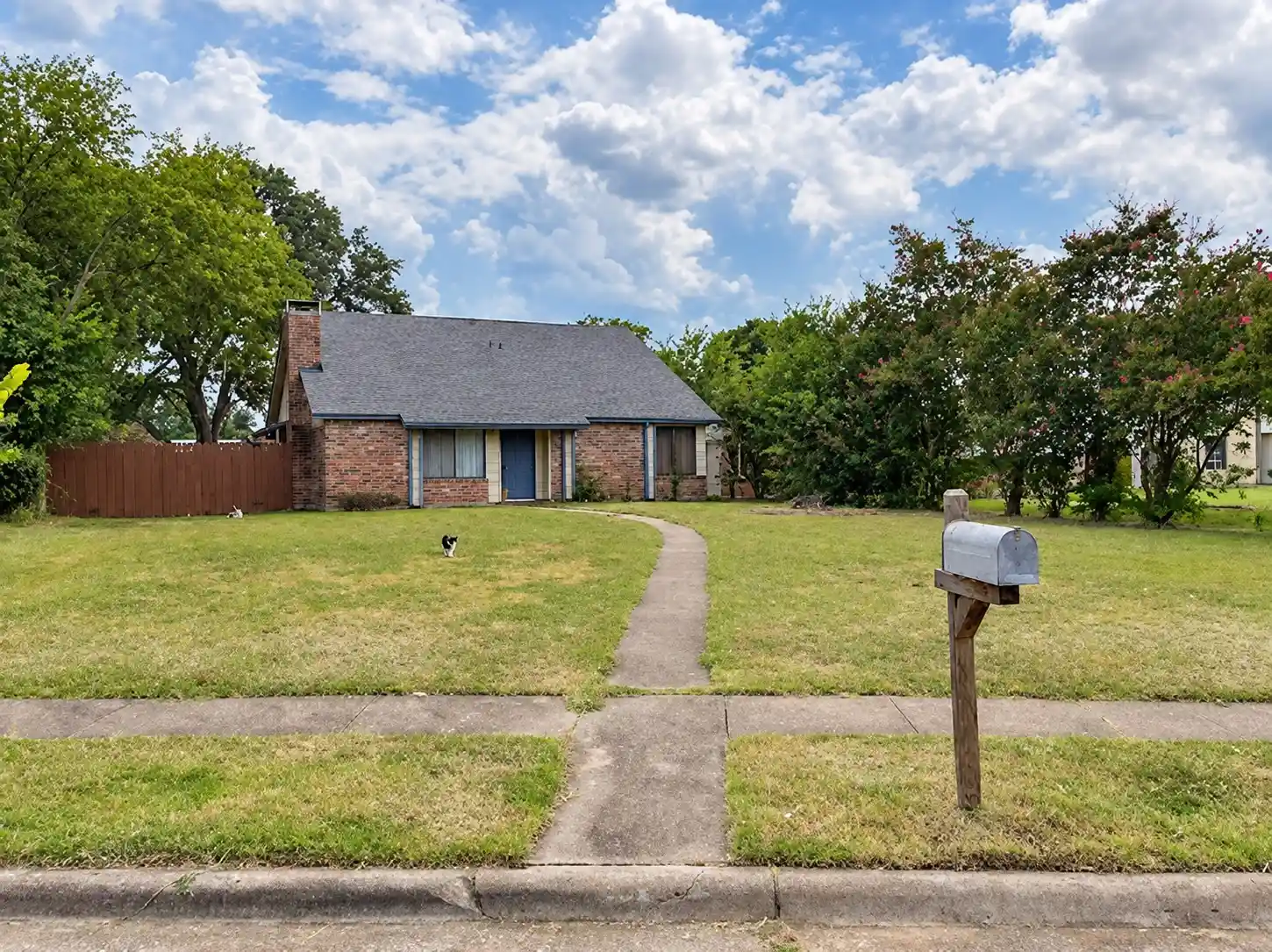 Single family home for sale at 2926 Bonanza Ln, Garland, TX 75042 | MLS# 21407362