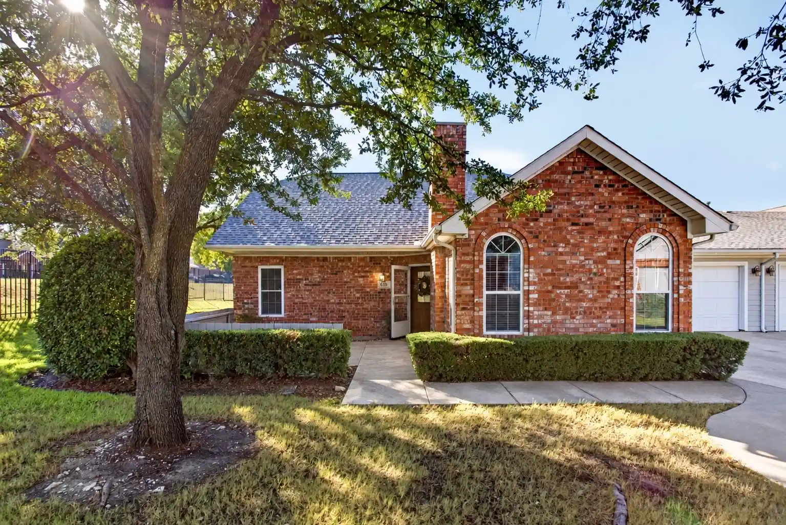 Single family home for sale at 6123 Welden Ct, Fort Worth, TX 76132 | MLS# 21404388