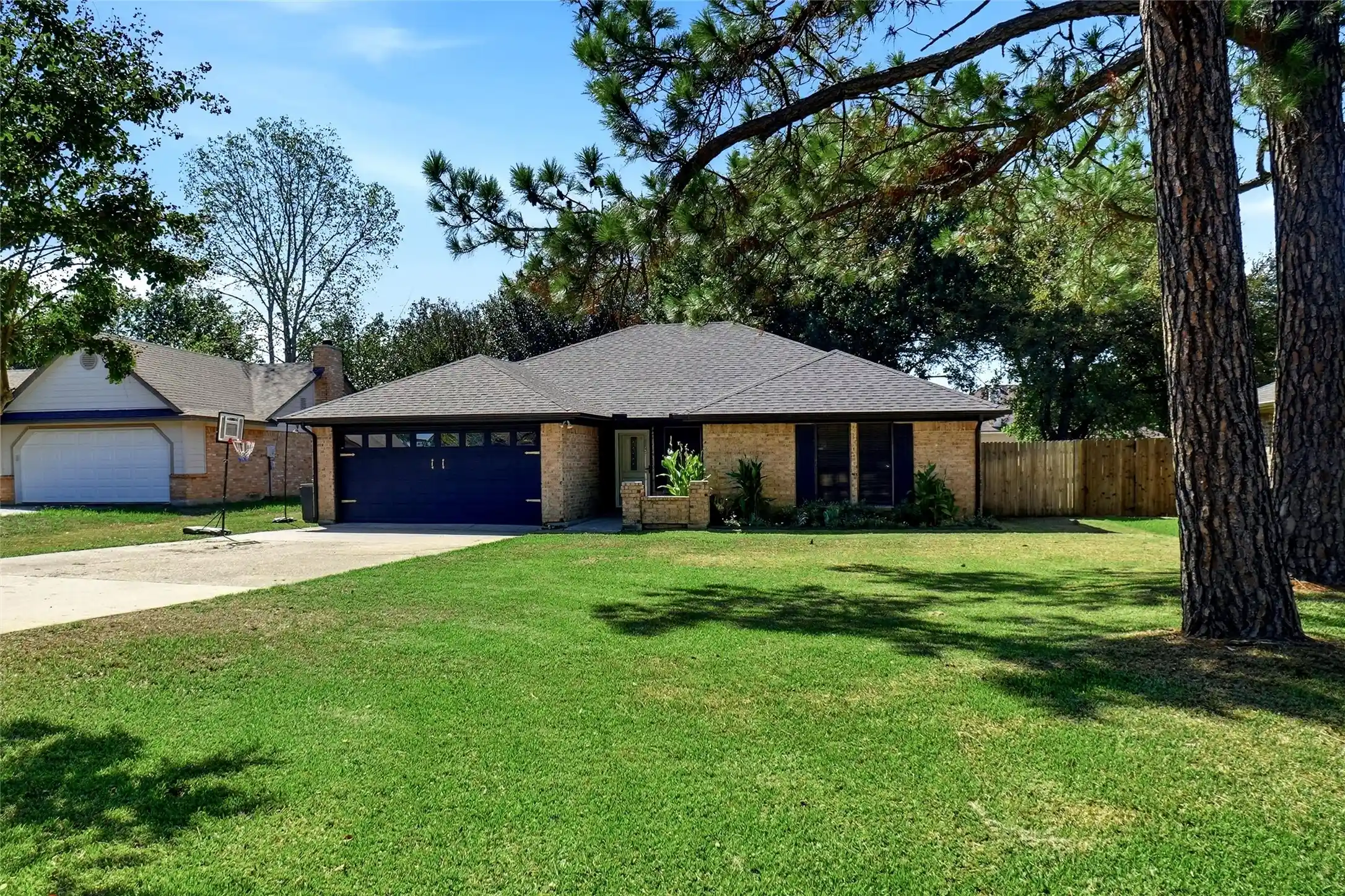 Single family home for sale at 8624 Crestview, North Richland Hills, TX 76182 | MLS# 21406702