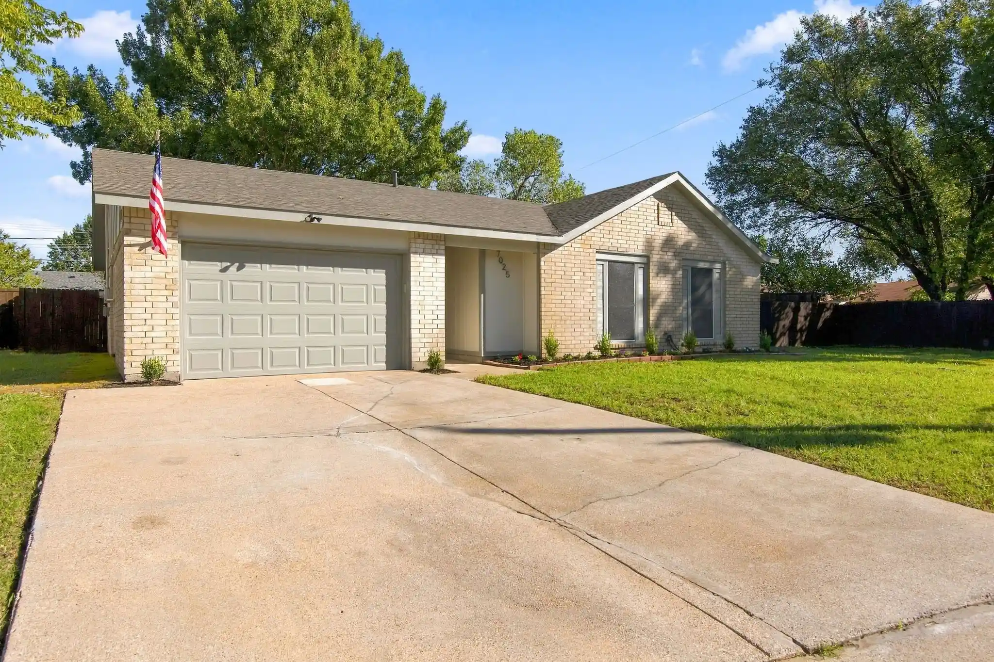 Photo 1 of Single family home for sale at 7025 Lincolnshire Ln, North Richland Hills, TX 76182 | MLS# 21401069 | Listing updated on 2026-10-26