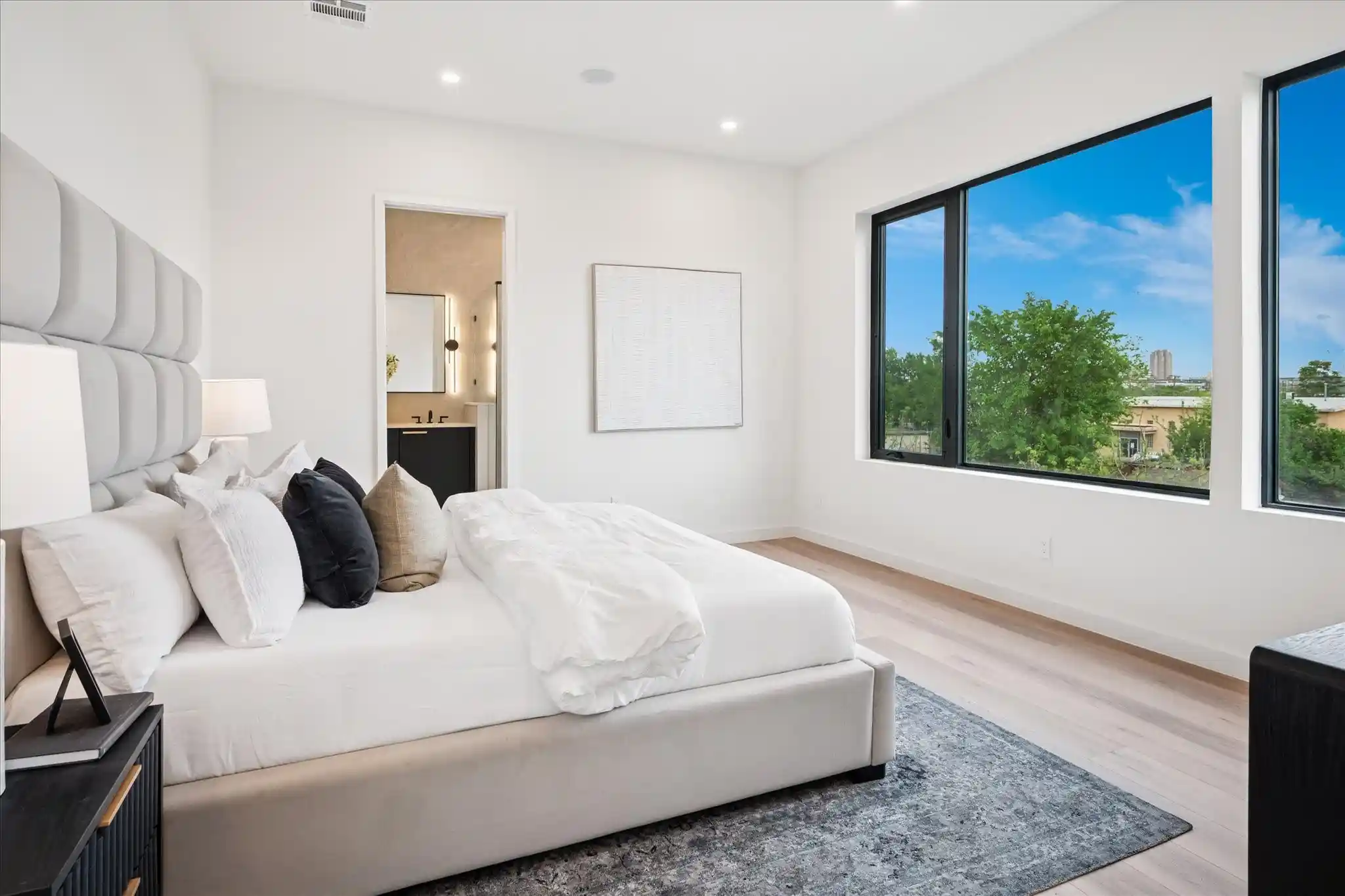 Photo 1 of Condo for sale at 4534 Lake Ave #104, Dallas, TX 75219 | MLS# 21407585 | Listing updated on 2026-10-09
