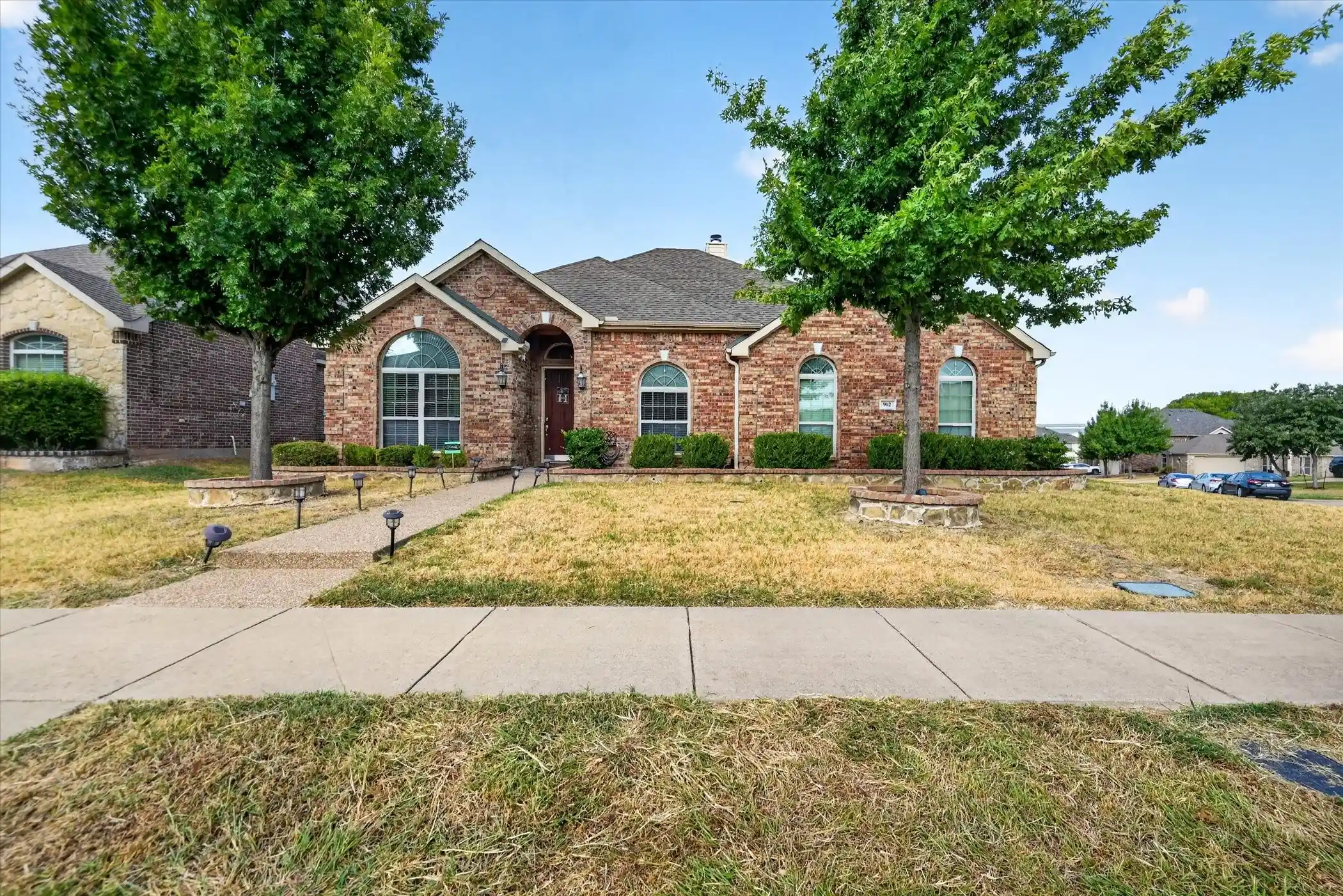 Photo 1 of Single family home for sale at 902 Nikki Dr, Cedar Hill, TX 75104 | MLS# 21403236 | Listing updated on 2026-10-09