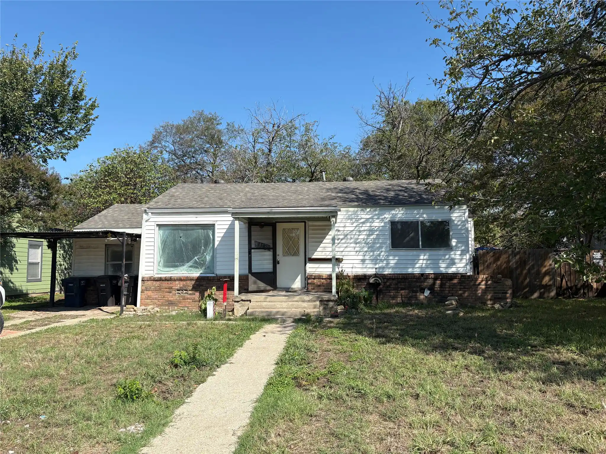 Photo 1 of Sale Pending at 7408 Ewing Ave, Fort Worth, TX 76116 | MLS# 21407752 | Listing updated on 2026-10-14