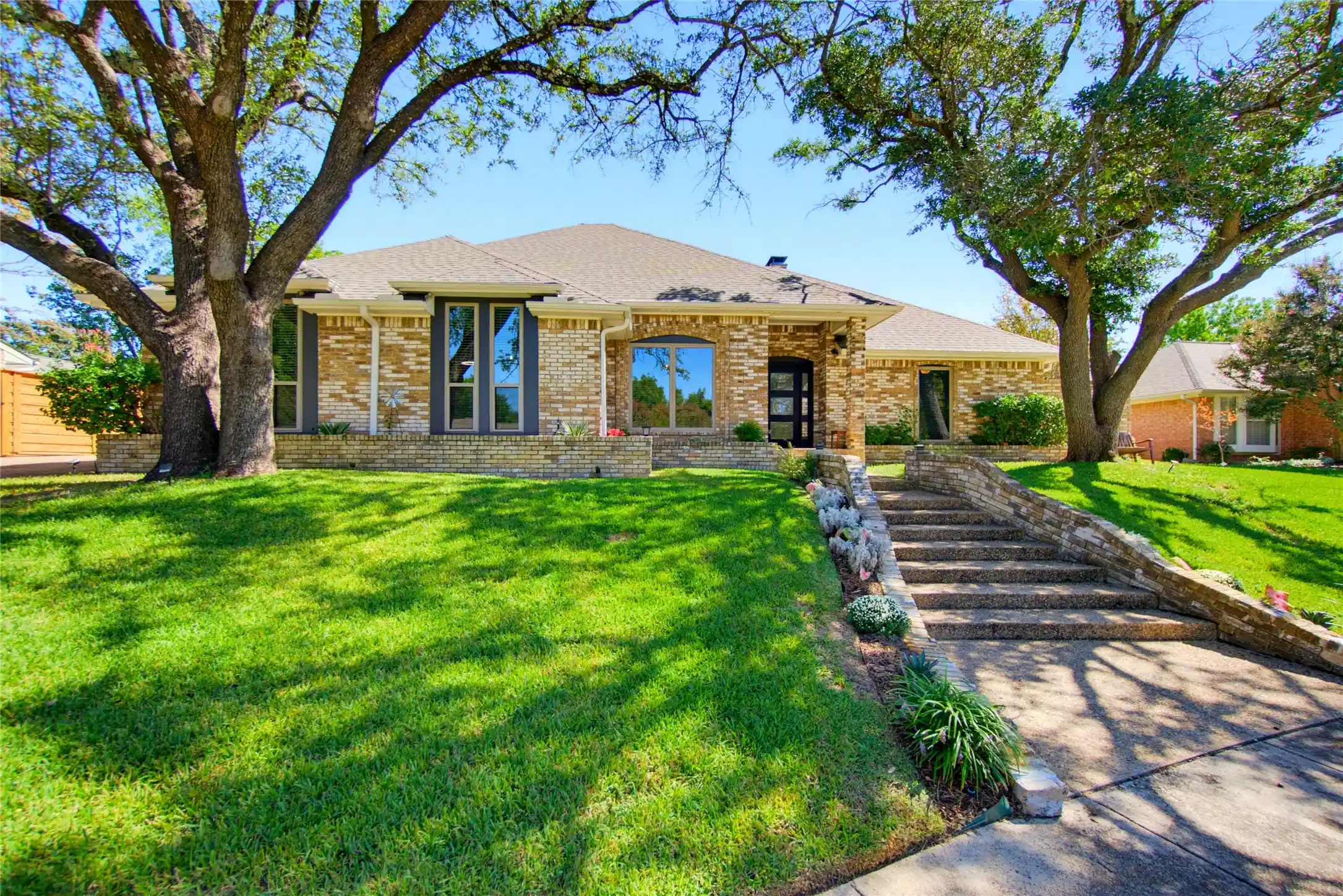 Photo 1 of Single family home for sale at 7414 Windmill Ln, Garland, TX 75044 | MLS# 21407531 | Listing updated on 2026-10-10