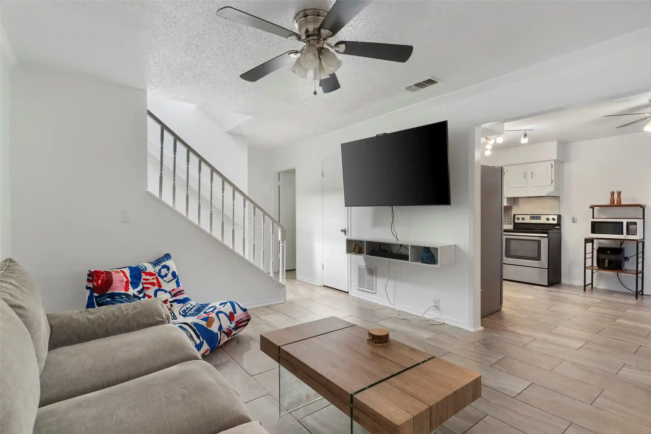 Photo 1 of Townhouse for sale at 4414 Westminster Dr, Irving, TX 75038 | MLS# 21406574 | Listing updated on 2026-10-18