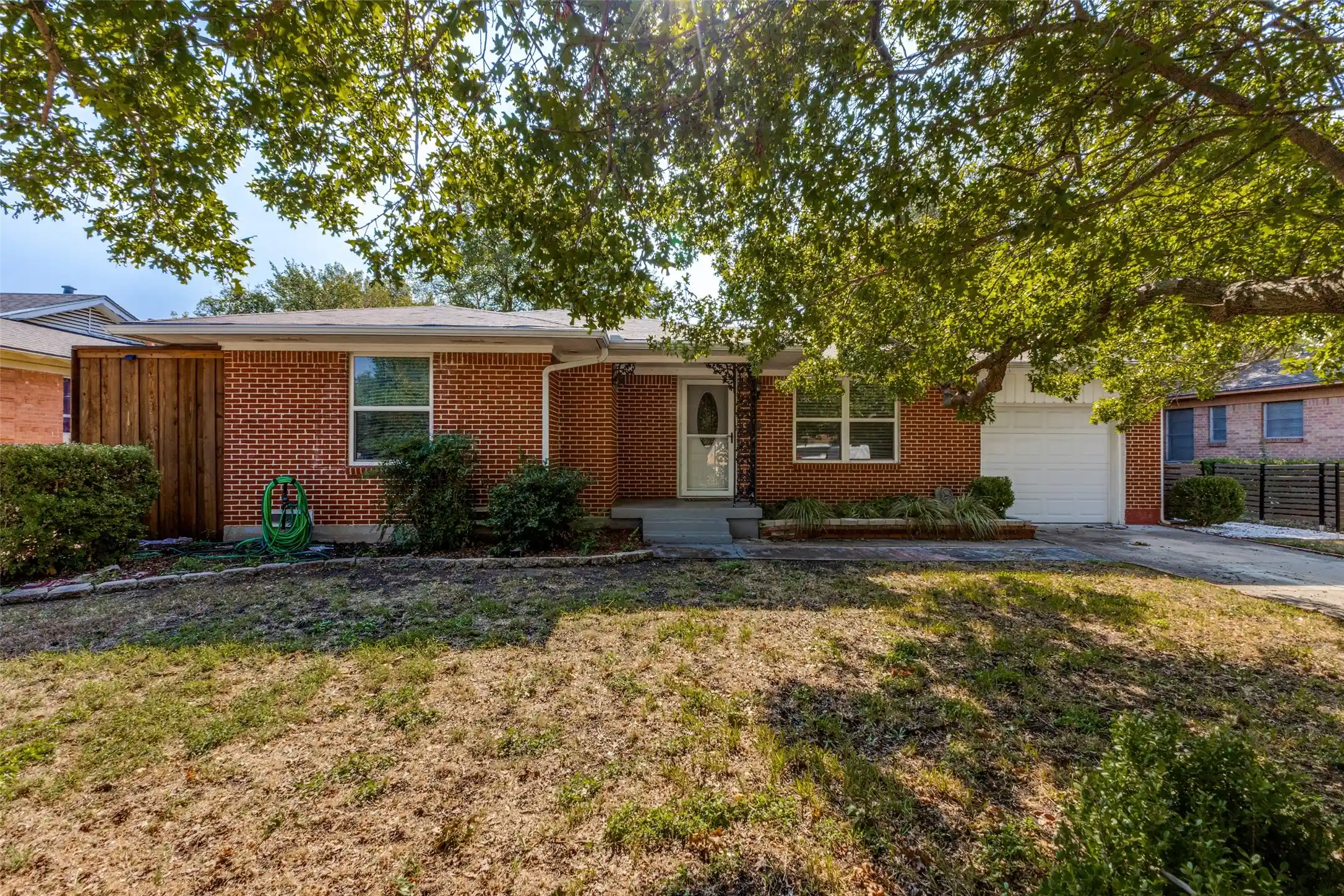 Photo 1 of Single family home for sale at 10248 San Lorenzo Dr, Dallas, TX 75228 | MLS# 21405893 | Listing updated on 2026-10-25