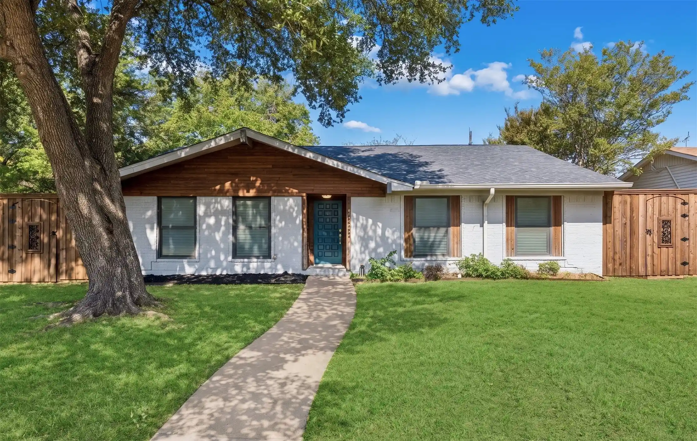 Photo 1 of Sale Pending at 14237 Shoredale Ln, Dallas, TX 75234 | MLS# 21407284 | Listing updated on 2026-10-29