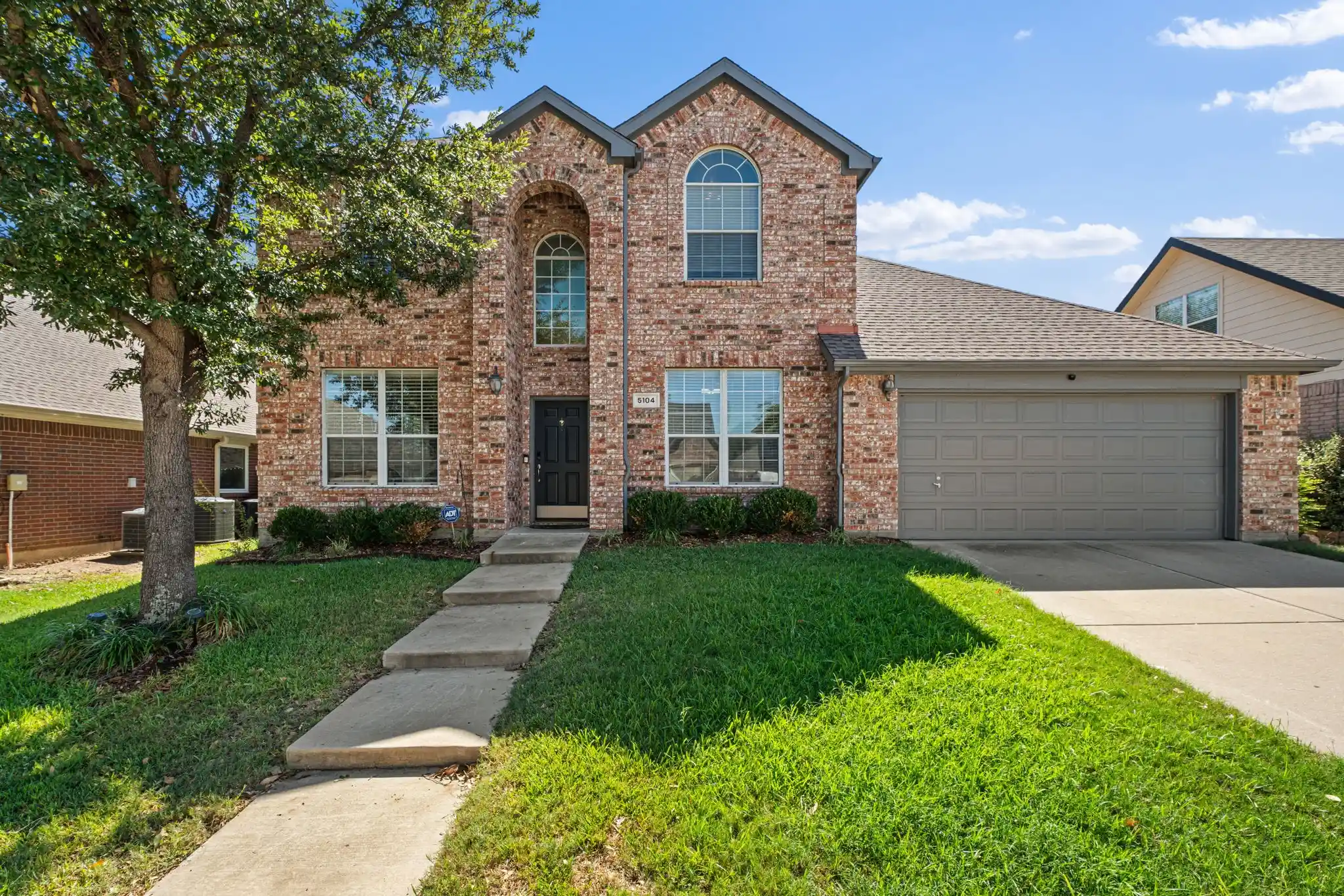 Photo 1 of Single family home for sale at 5104 Postwood Dr, Fort Worth, TX 76244 | MLS# 21408048 | Listing updated on 2026-10-17