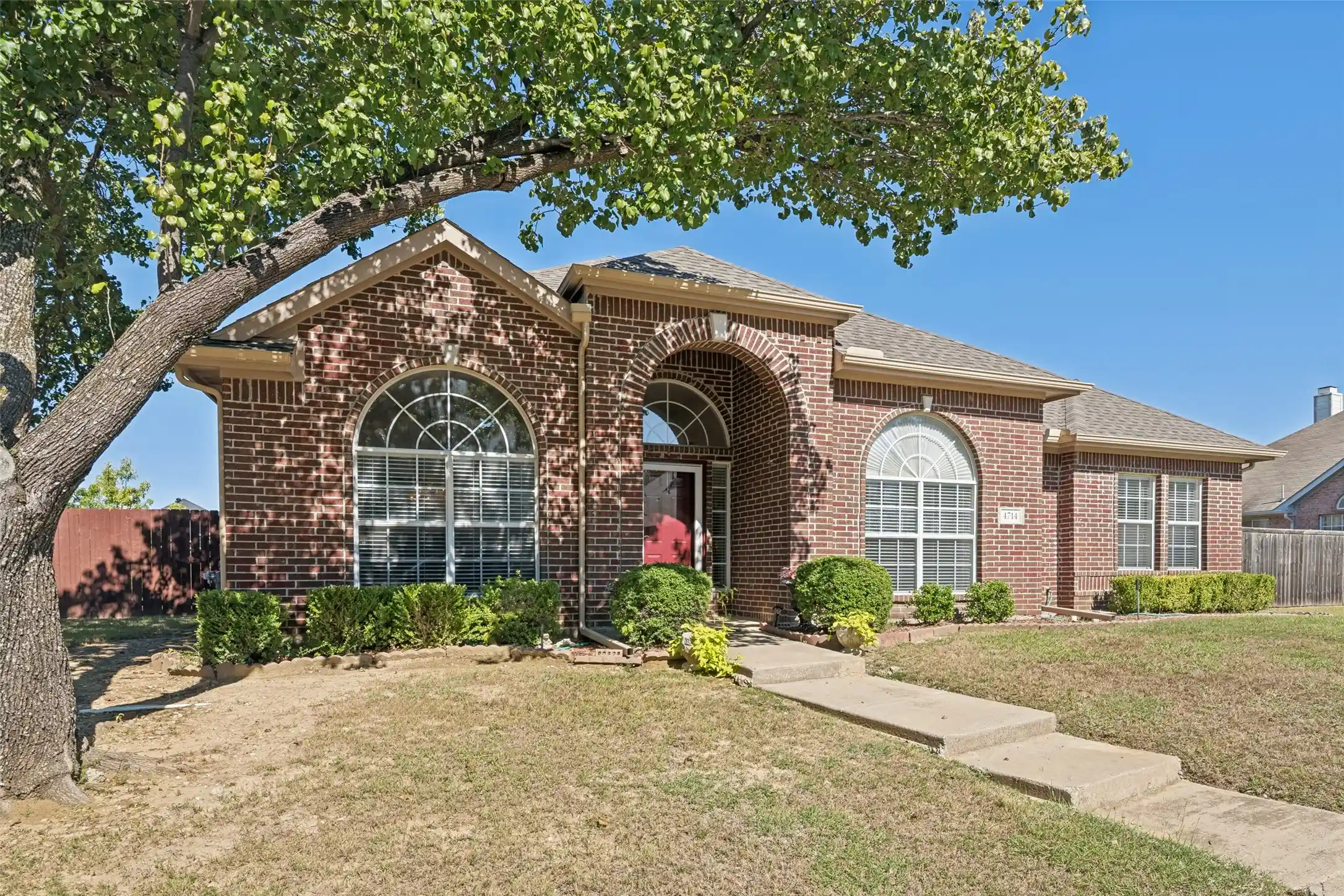 Photo 1 of Single family home for sale at 4714 Parkhaven Dr, Garland, TX 75043 | MLS# 21408182 | Listing updated on 2026-10-11