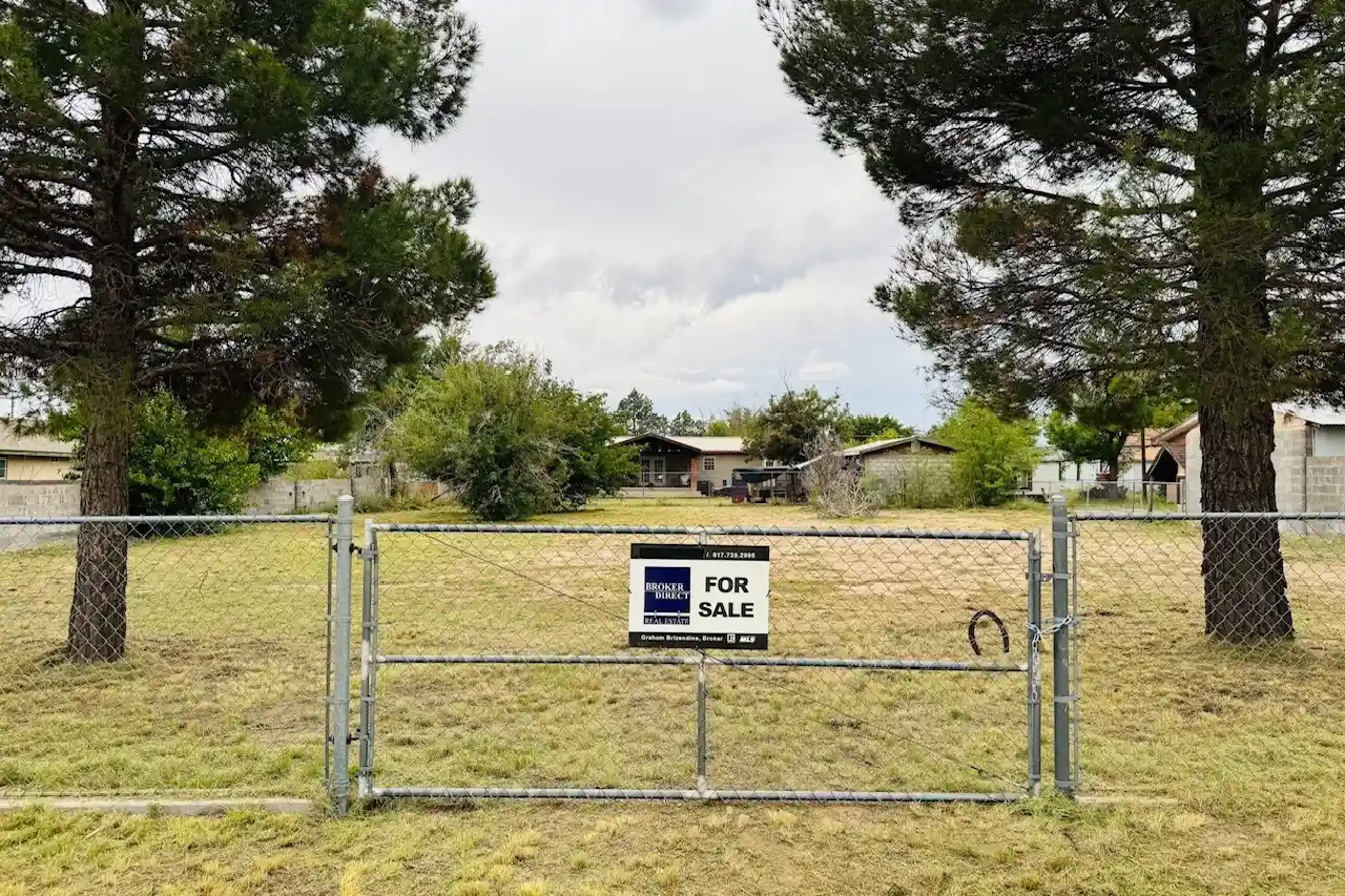 Photo 1 of Land for sale at 503 W 1st Street, Marfa, TX 79843 | MLS# 21405353 | Listing updated on 2026-10-10