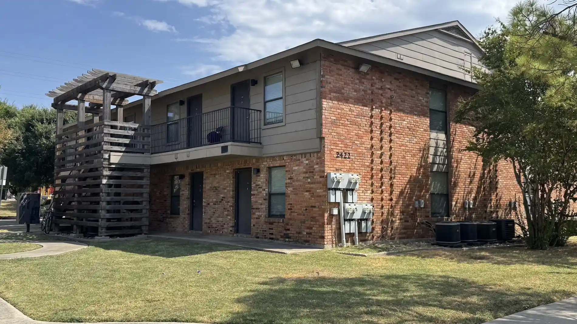 Photo 1 of Multi family home for sale at 2422 2428 Charlotte St, Denton, TX 76201 | MLS# 21408209 | Listing updated on 2026-10-09