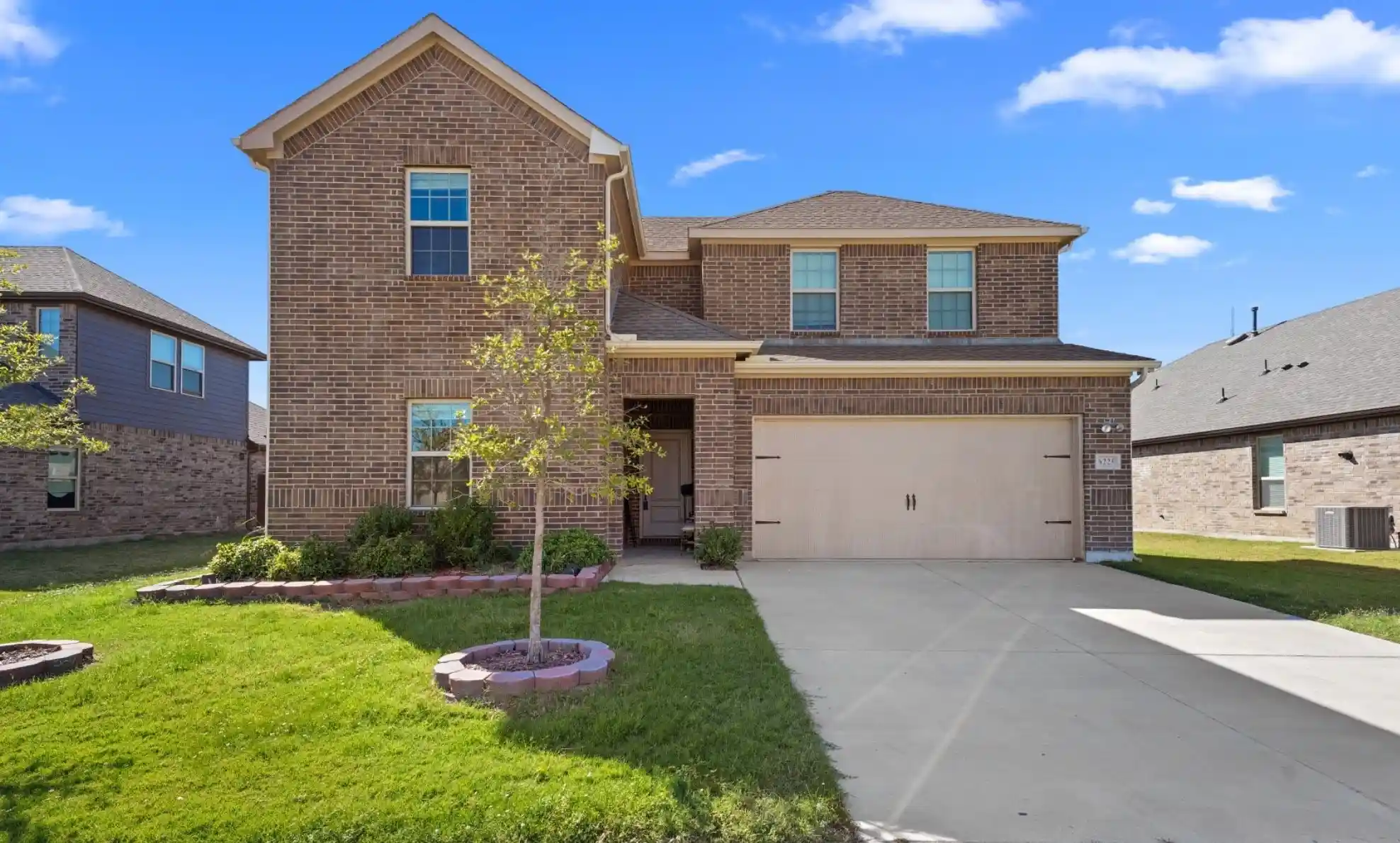Photo 1 of Single family home for sale at 6225 Coal Fire Dr, Garland, TX 75043 | MLS# 21408615 | Listing updated on 2026-10-19