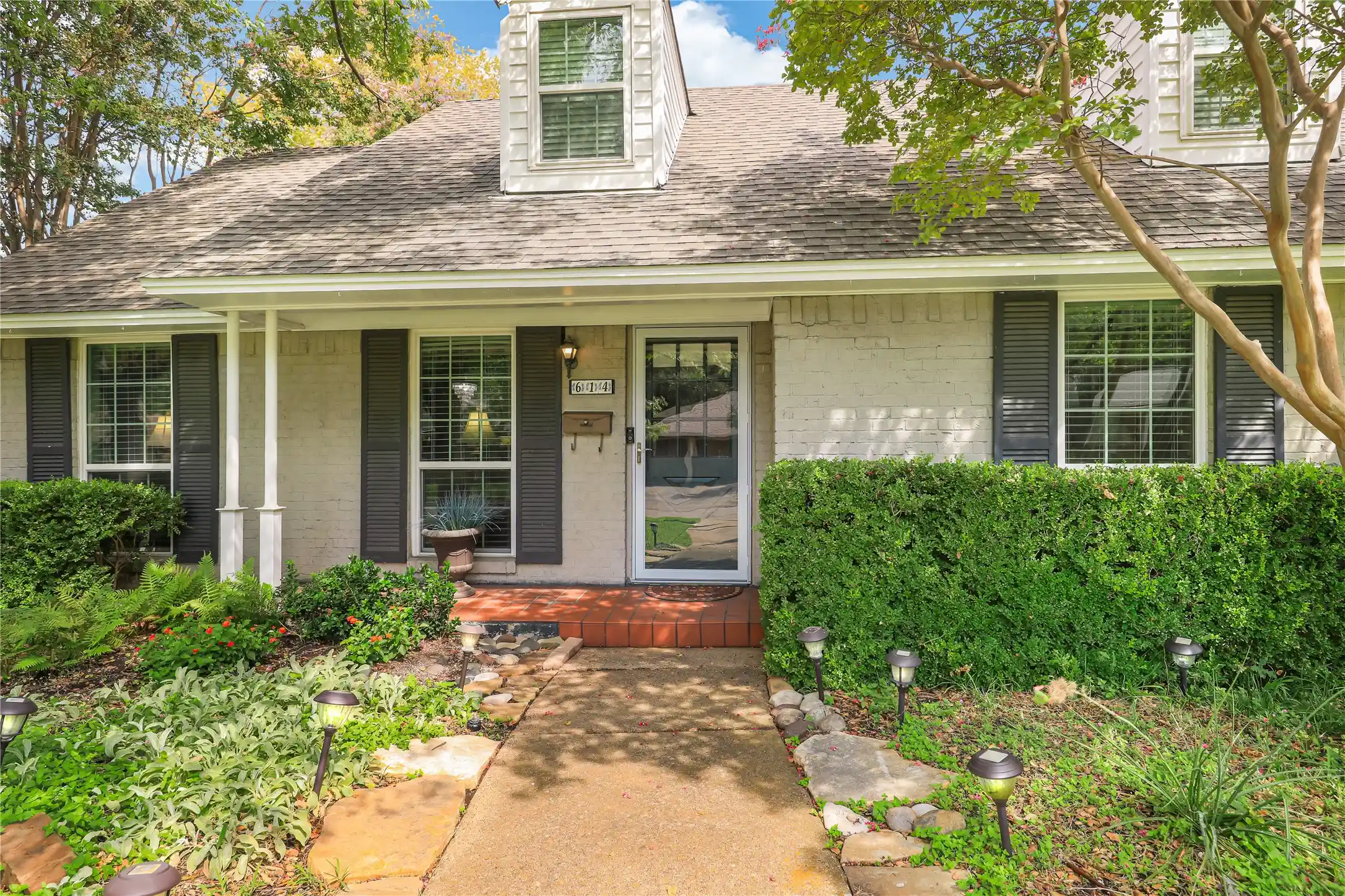 Photo 1 of Single family home for sale at 614 Winchester Dr, Richardson, TX 75080 | MLS# 21408461 | Listing updated on 2026-10-24