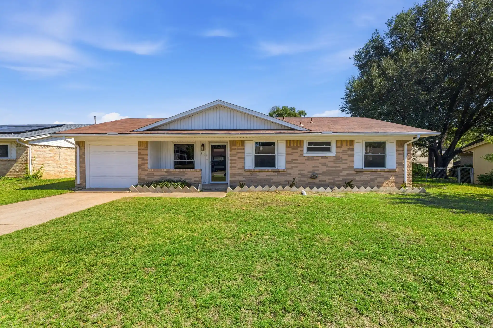 Photo 1 of Single family home for sale at 206 Rockaway Dr, Duncanville, TX 75116 | MLS# 21408701 | Listing updated on 2026-10-10