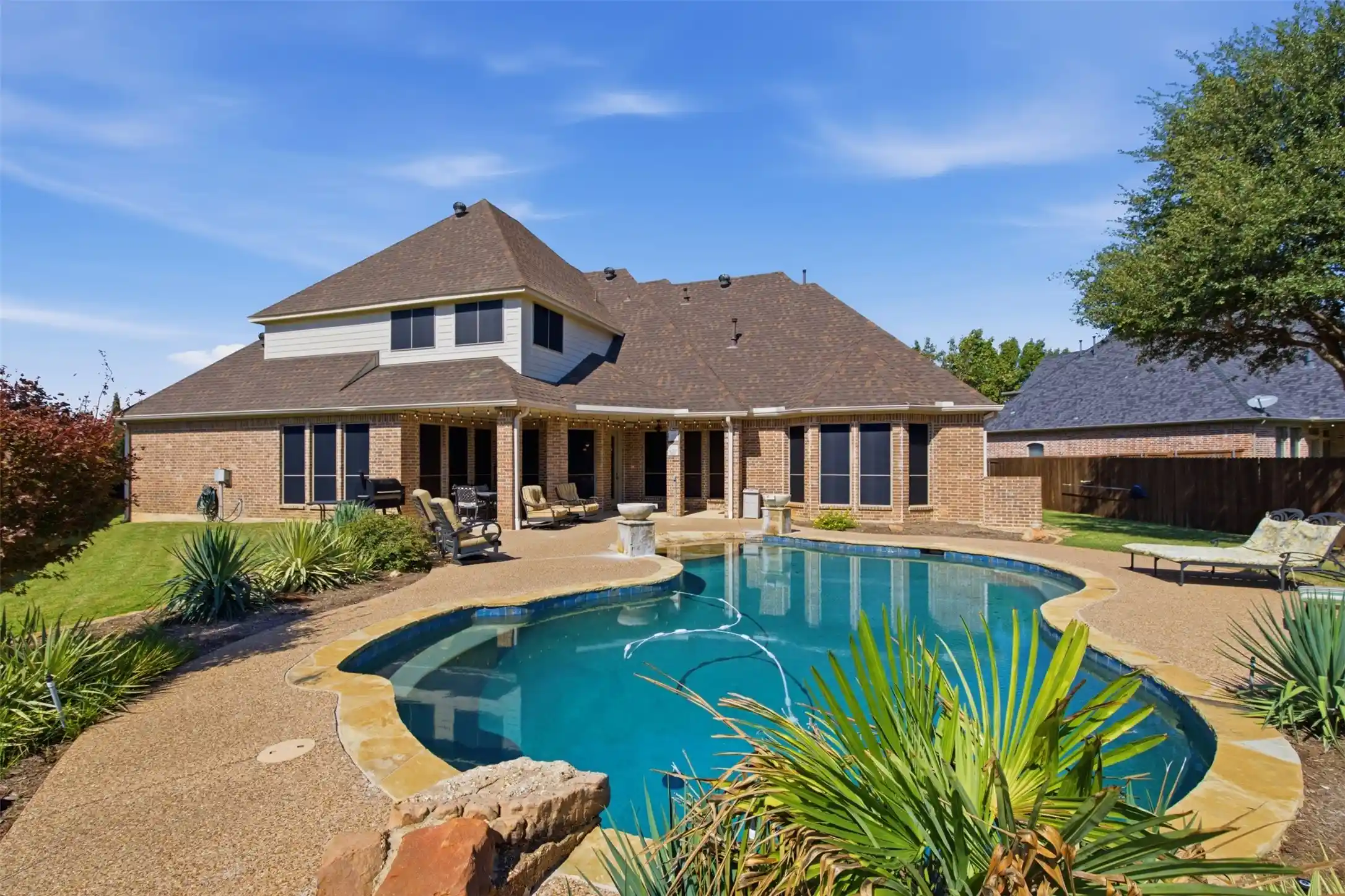 Photo 1 of Single family home for sale at 9204 Hailey Ct, North Richland Hills, TX 76182 | MLS# 21408871 | Listing updated on 2026-10-24