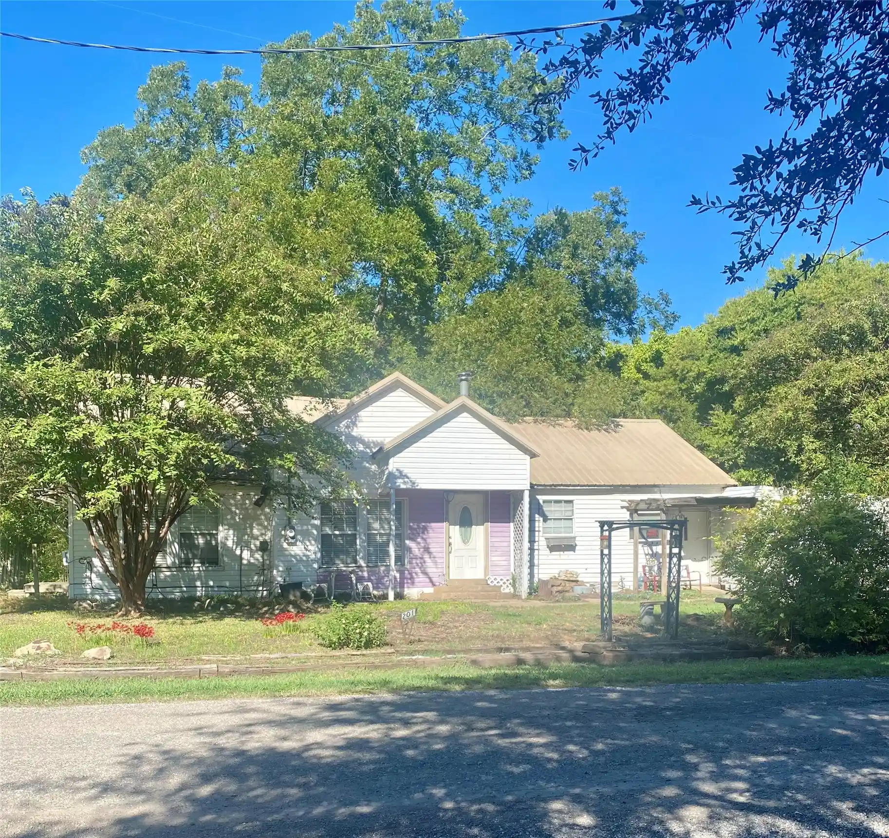 Photo 1 of Single family home for sale at 201 N Main, Randolph, TX 75475 | MLS# 21407933 | Listing updated on 2026-10-13