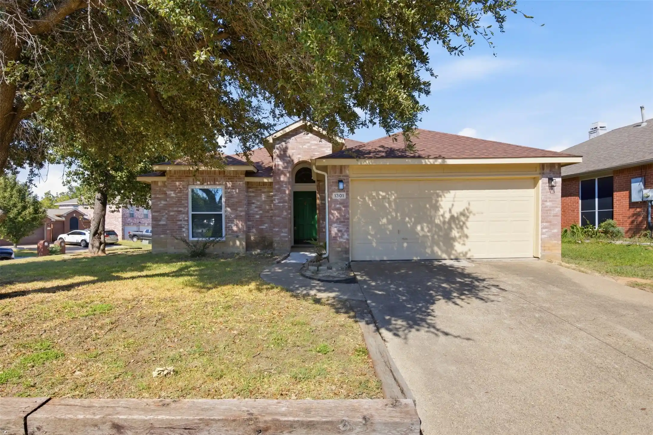 Photo 1 of Sale Pending at 1301 Ml Wood Ln, Garland, TX 75040 | MLS# 21403900 | Listing updated on 2026-10-18