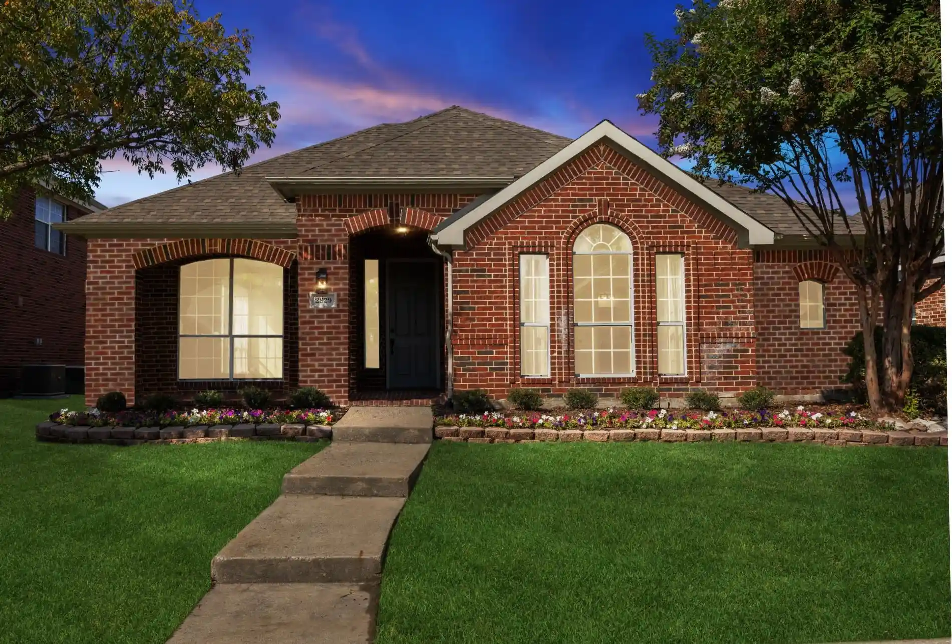 Photo 1 of Sale Pending at 2829 Cedar Brk Dr, Garland, TX 75040 | MLS# 21408624 | Listing updated on 2026-10-17