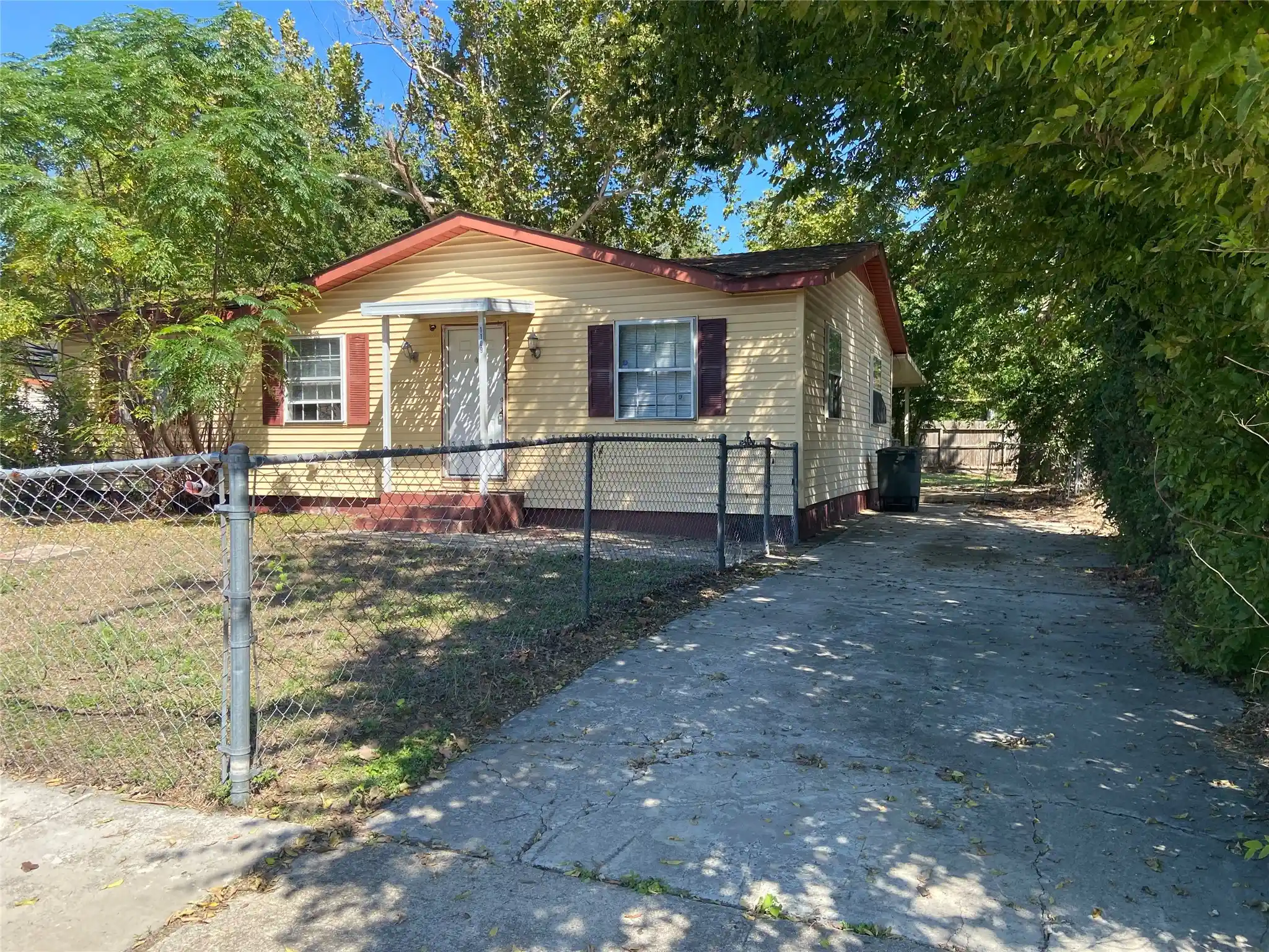 Photo 1 of Single family home for sale at 1109 Karen Dr, Killeen, TX 76549 | MLS# 21408879 | Listing updated on 2026-10-12