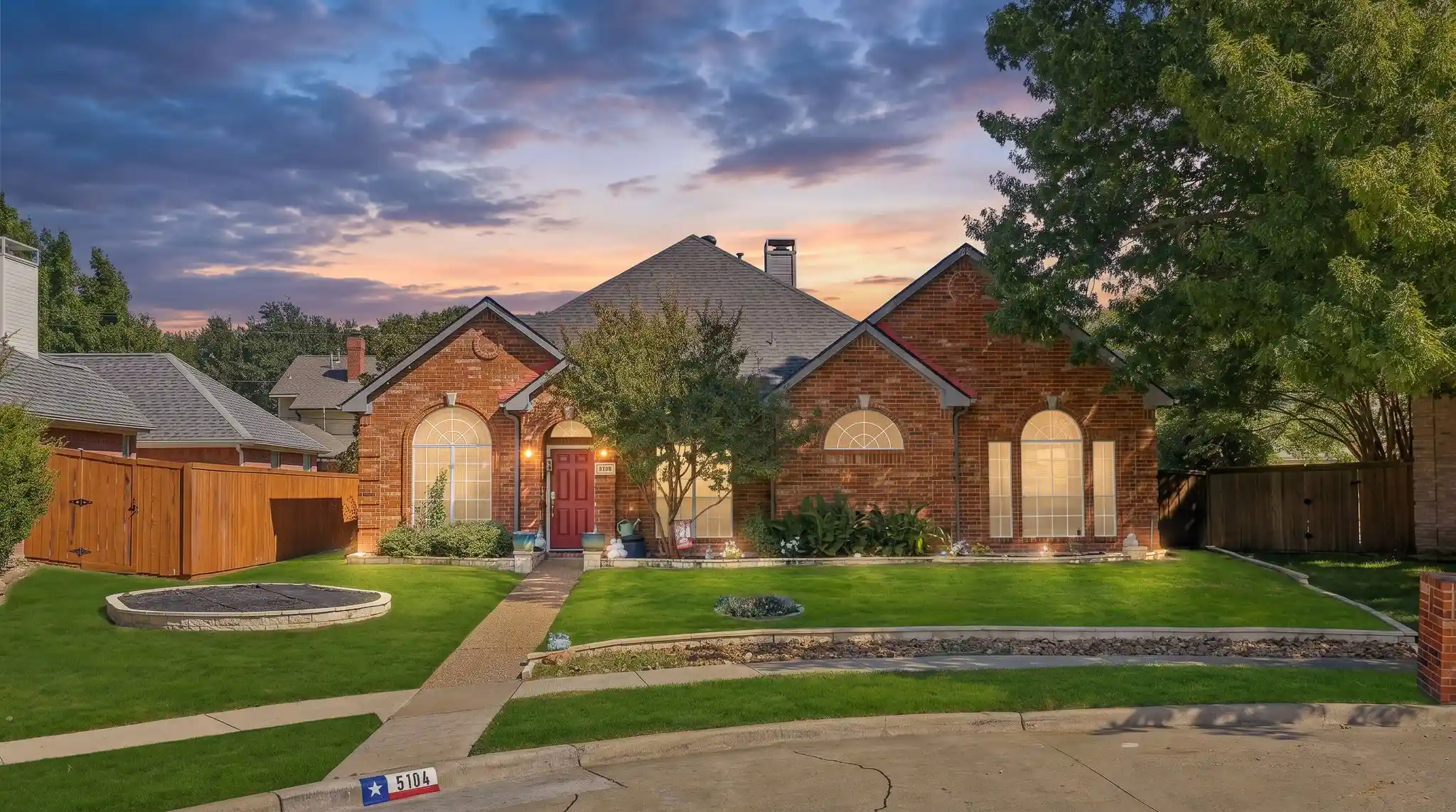 Single family home for sale at 5104 Teddington Park Dr, Plano, TX 75023 | MLS# 21409231