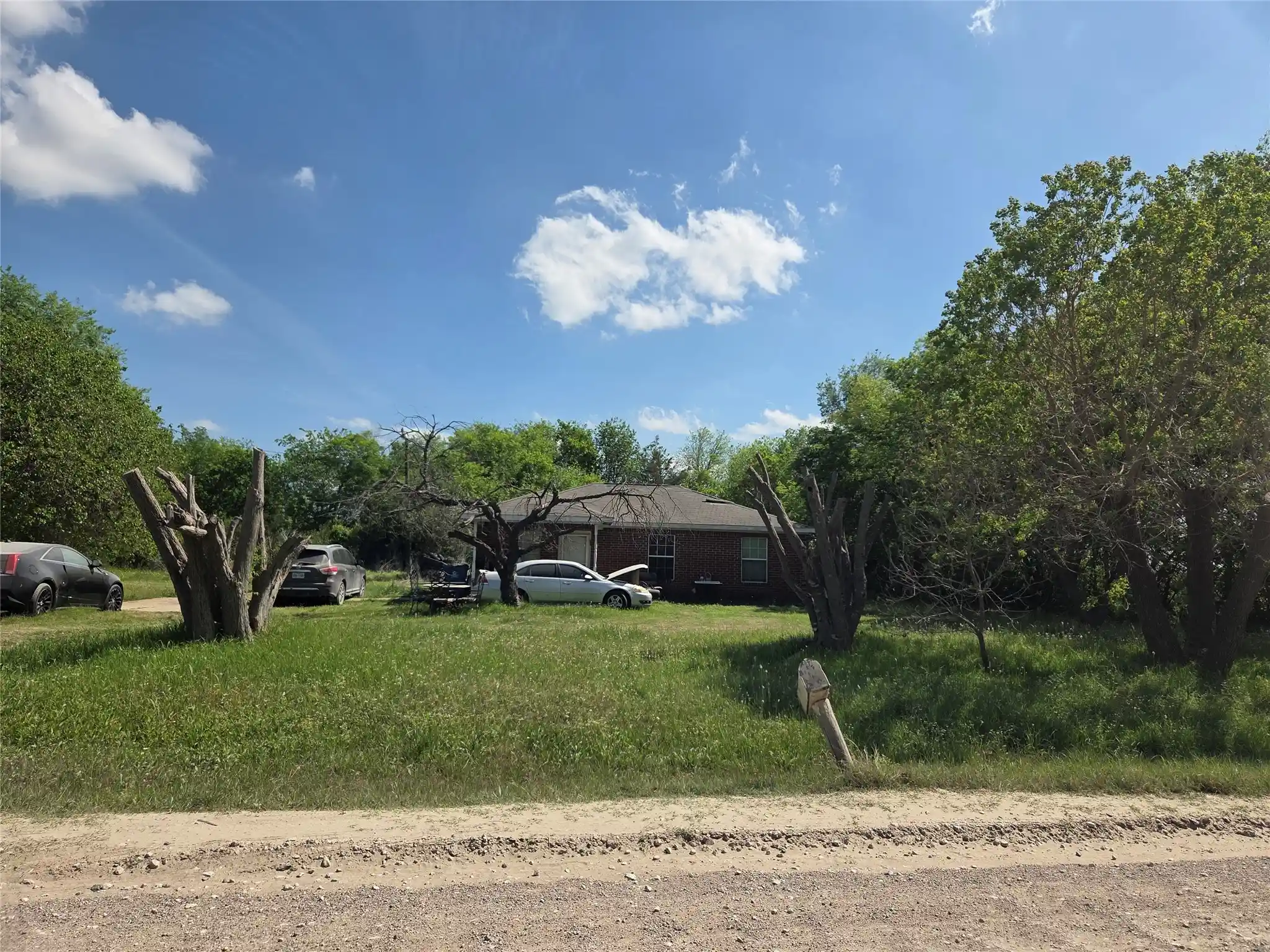 Photo 1 of Single family home for sale at 501 W Fannin St, Rice, TX 75155 | MLS# 21391009 | Listing updated on 2026-10-13