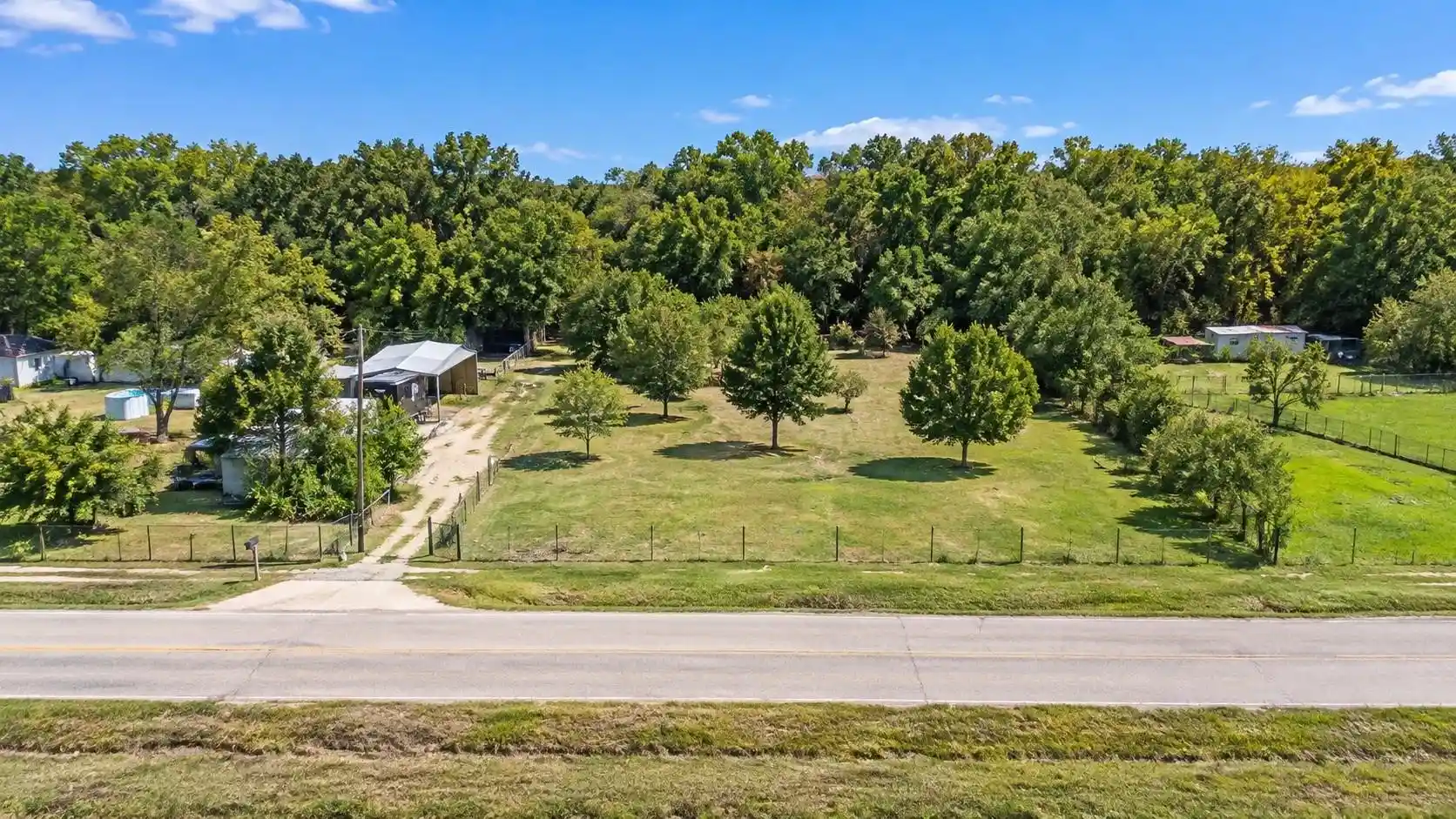 Photo 1 of Land for sale at 1600 W Risinger Rd, Fort Worth, TX 76134 | MLS# 21407393 | Listing updated on 2026-10-12