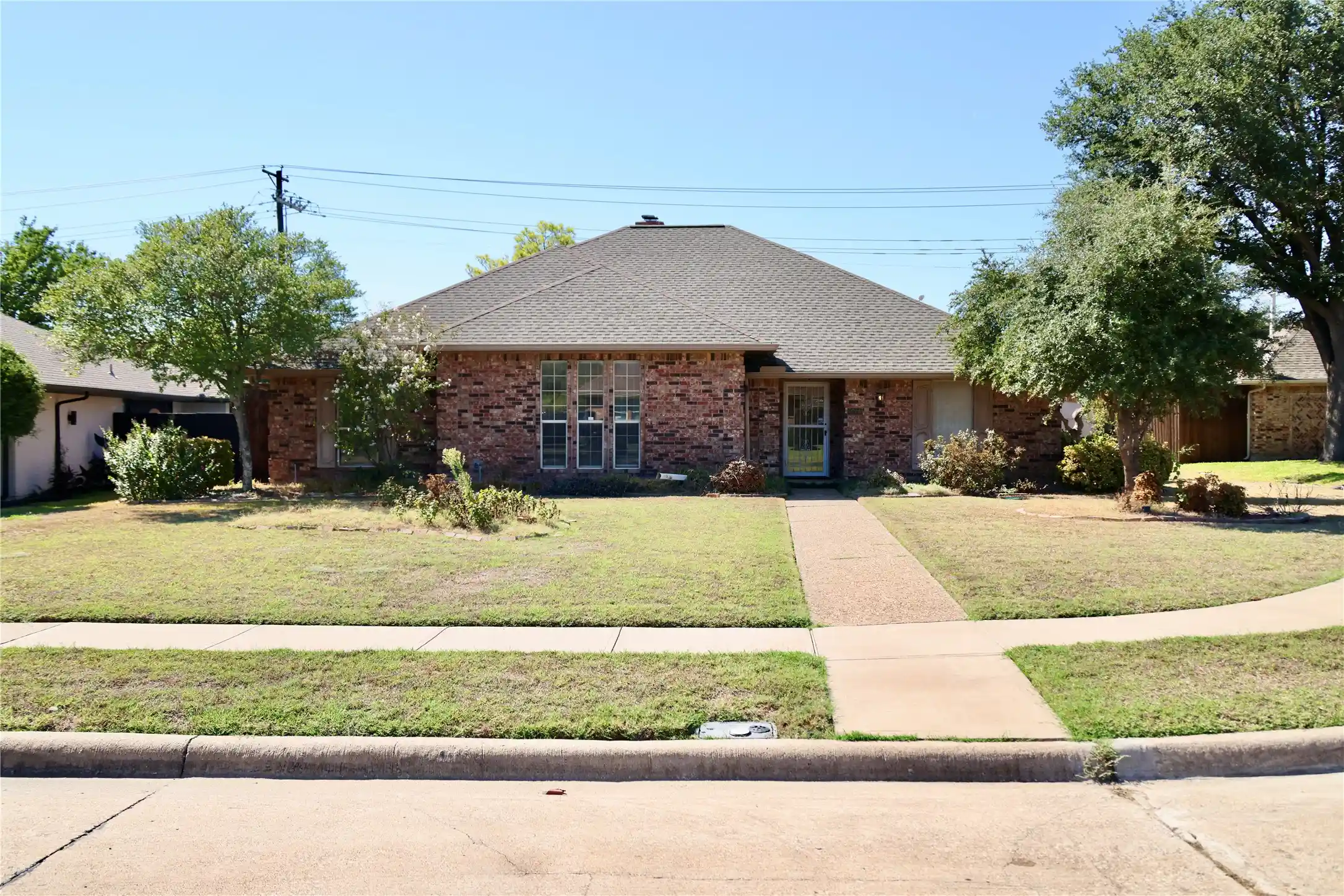Sale Pending at 2206 Morning Glory Dr, Richardson, TX 75082 | MLS# 21408858 | Listing updated on 2026-10-29
