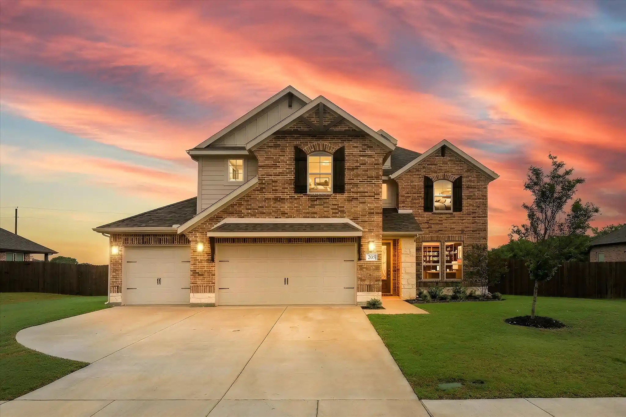 Photo 1 of Single family home for sale at 205 Pilot Dr, Caddo Mills, TX 75135 | MLS# 21409981 | Listing updated on 2026-10-24