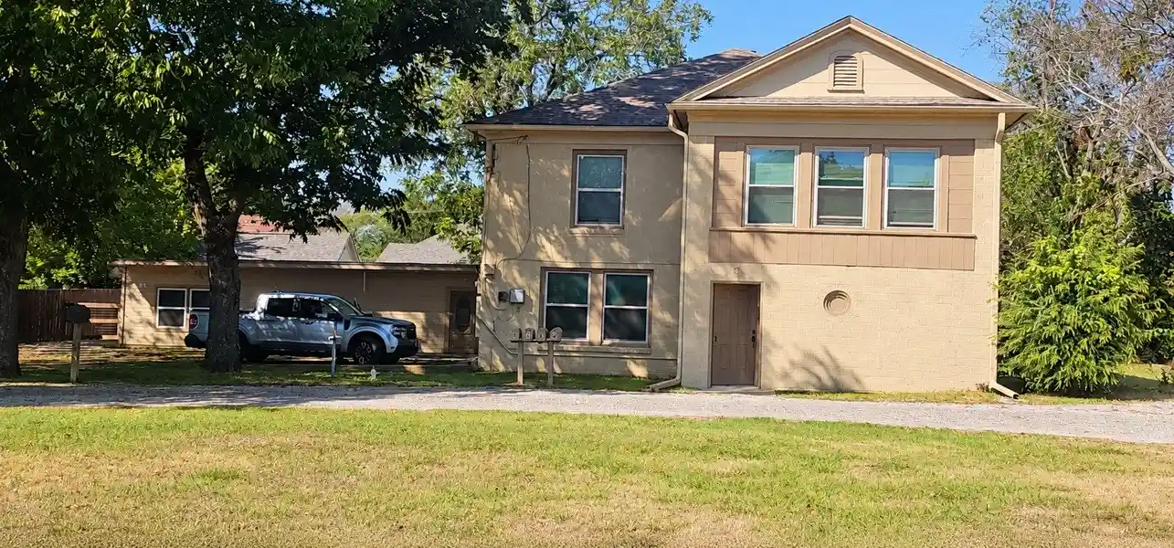 Multi family home for sale at 2615 N Elm St, Denton, TX 76201 | MLS# 21408264