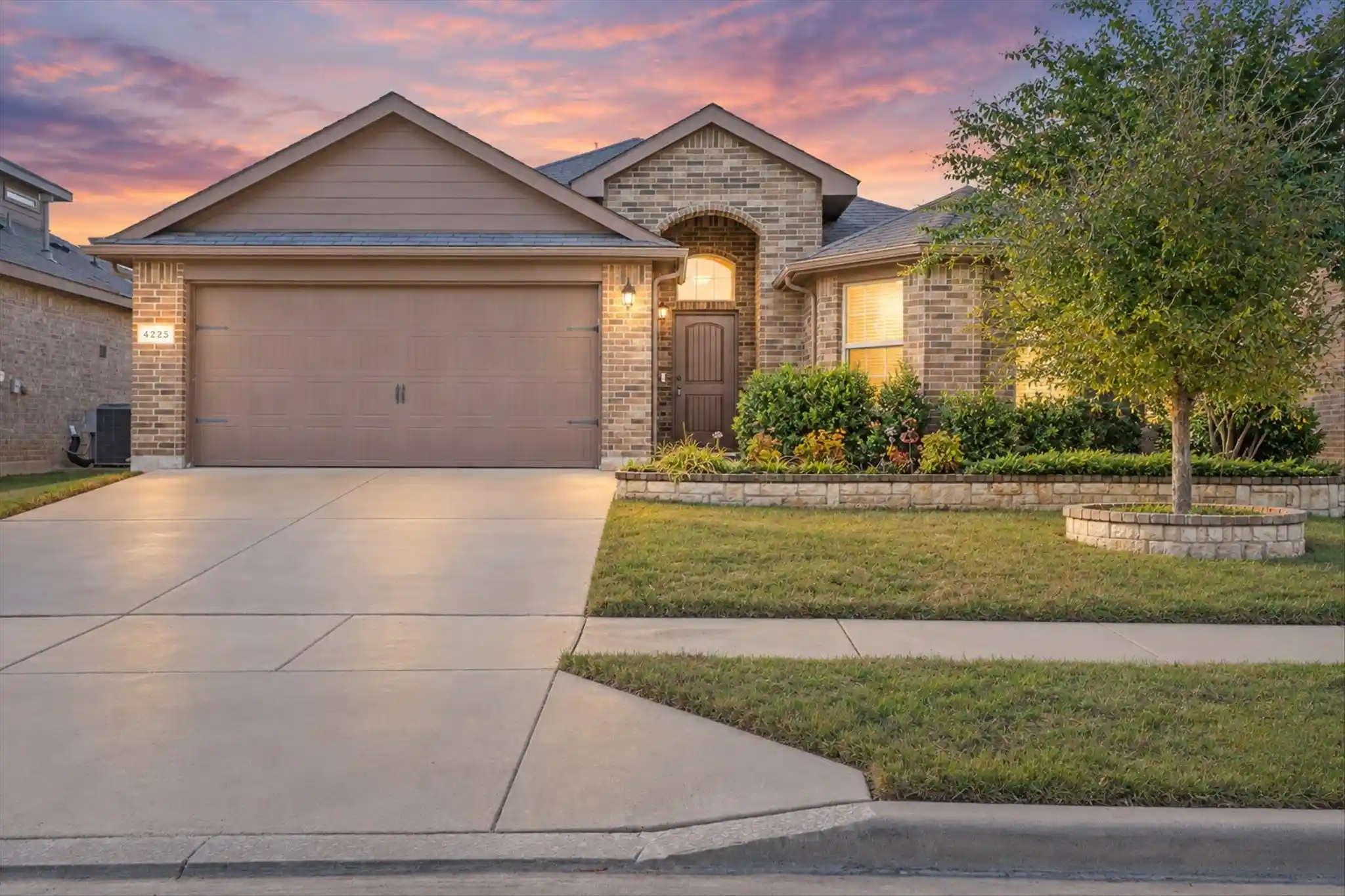 Photo 1 of Single family home for sale at 4225 Tollcross Ln, Fort Worth, TX 76123 | MLS# 21410211 | Listing updated on 2026-10-24