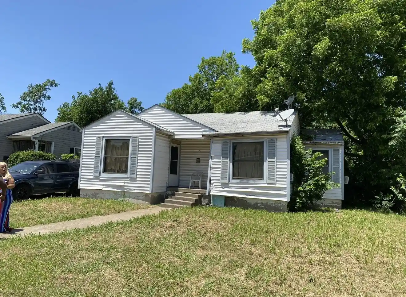 Photo 1 of Sale Pending at 2519 Fordham Rd, Dallas, TX 75216 | MLS# 21410329 | Listing updated on 2026-10-27