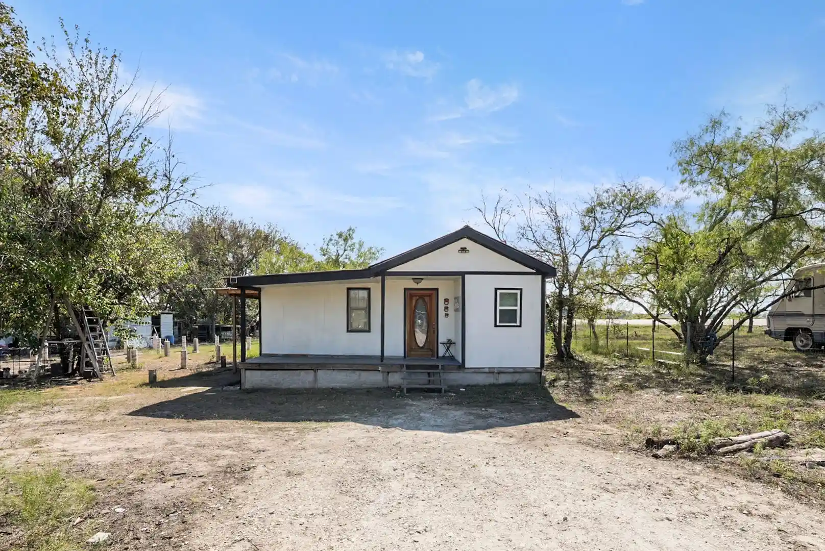 Photo 1 of Single family home for sale at 4996 Fm 636, Kerens, TX 75144 | MLS# 21409967 | Listing updated on 2026-10-13