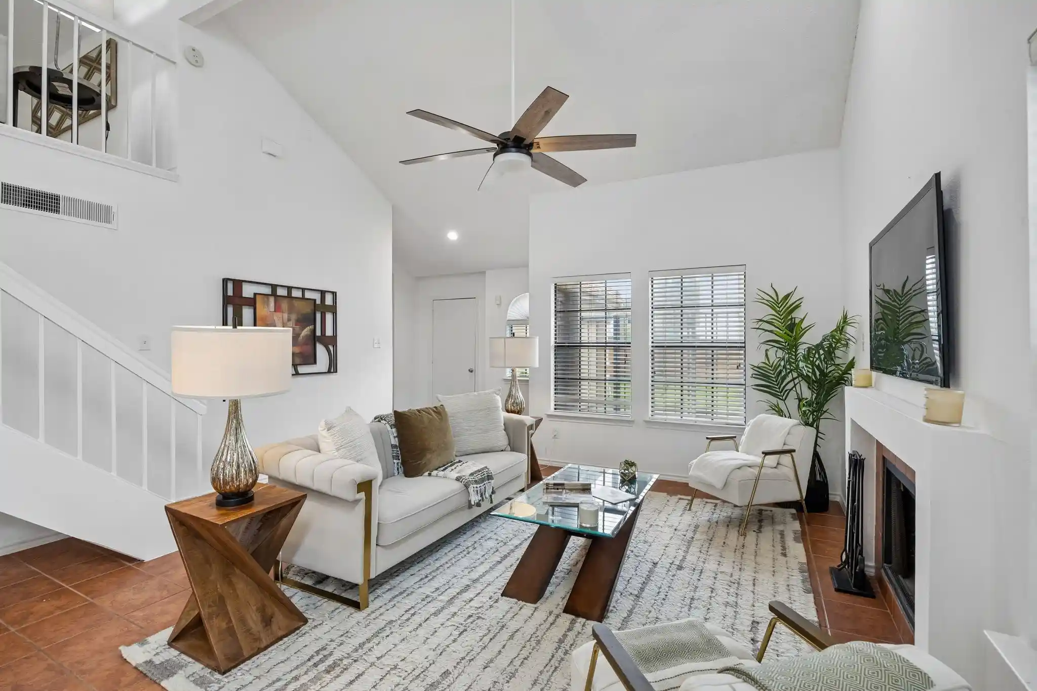 Photo 1 of Single family home for sale at 623 Rancho Cir, Irving, TX 75063 | MLS# 21406067 | Listing updated on 2026-10-13