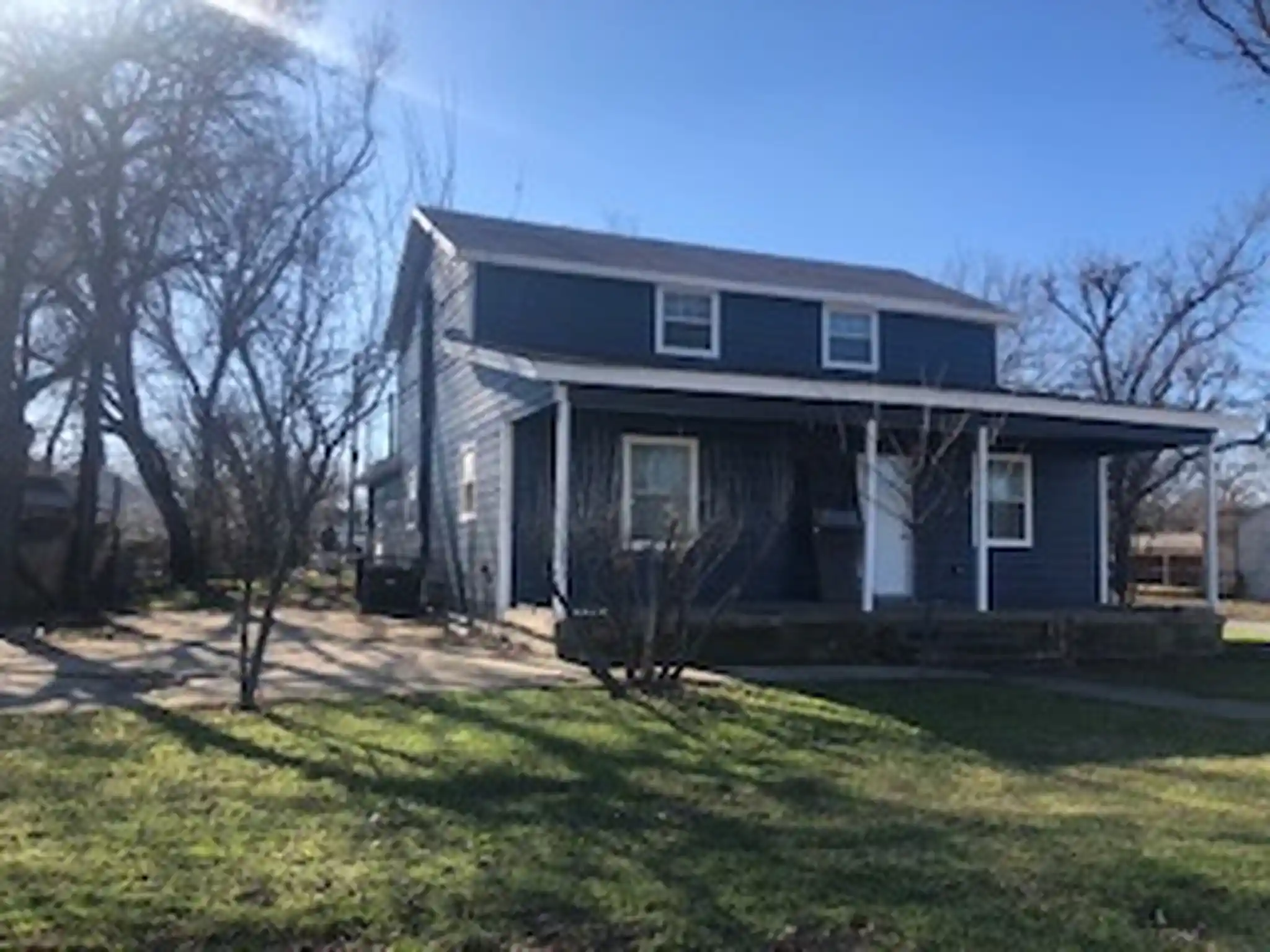 Photo 1 of Single family home for sale at 2800 Burchill Rd, Fort Worth, TX 76105 | MLS# 21410864 | Listing updated on 2026-10-22