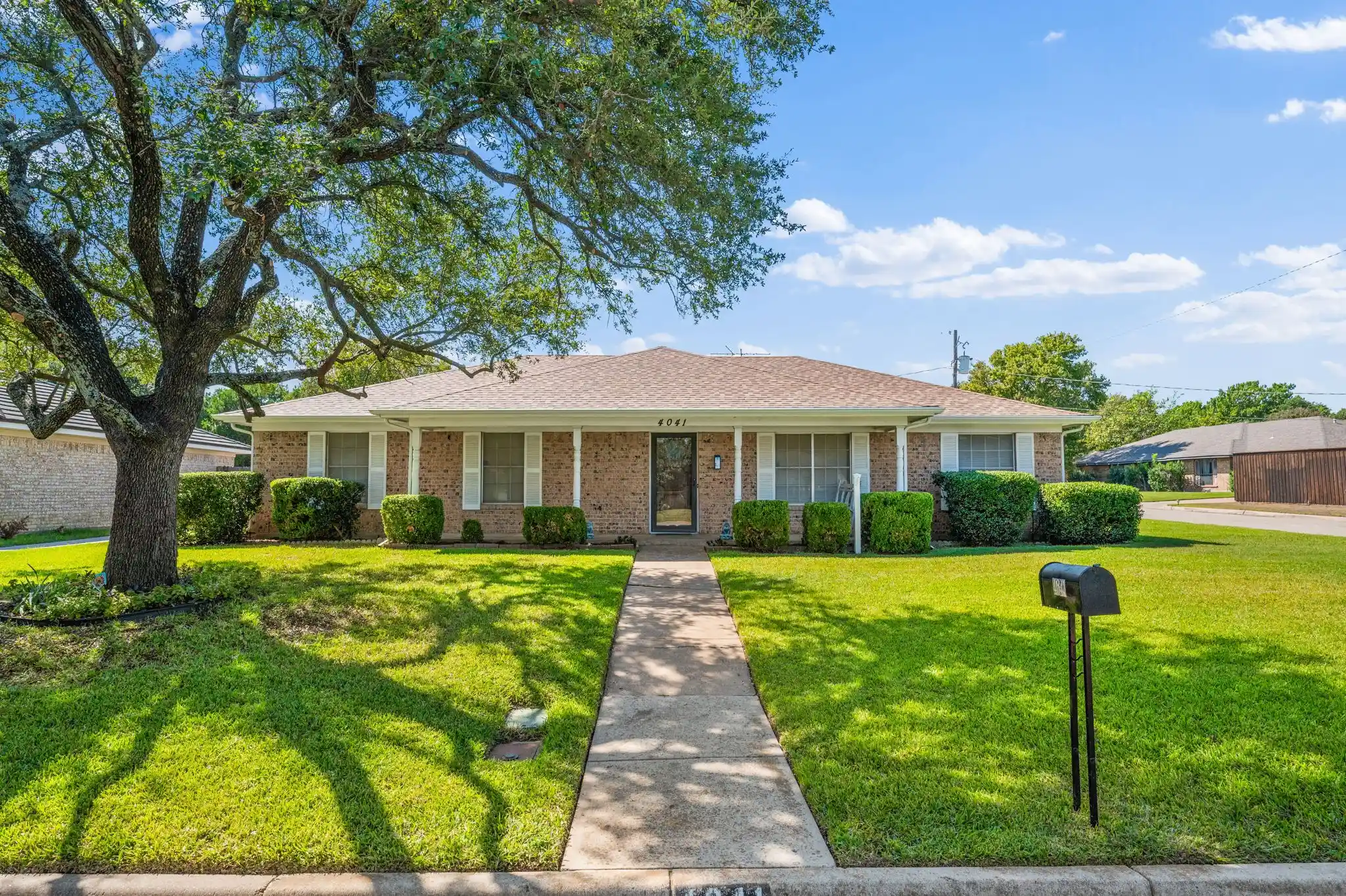 Photo 1 of Single family home for sale at 4041 Alava Dr, Fort Worth, TX 76133 | MLS# 21408191 | Listing updated on 2026-10-23