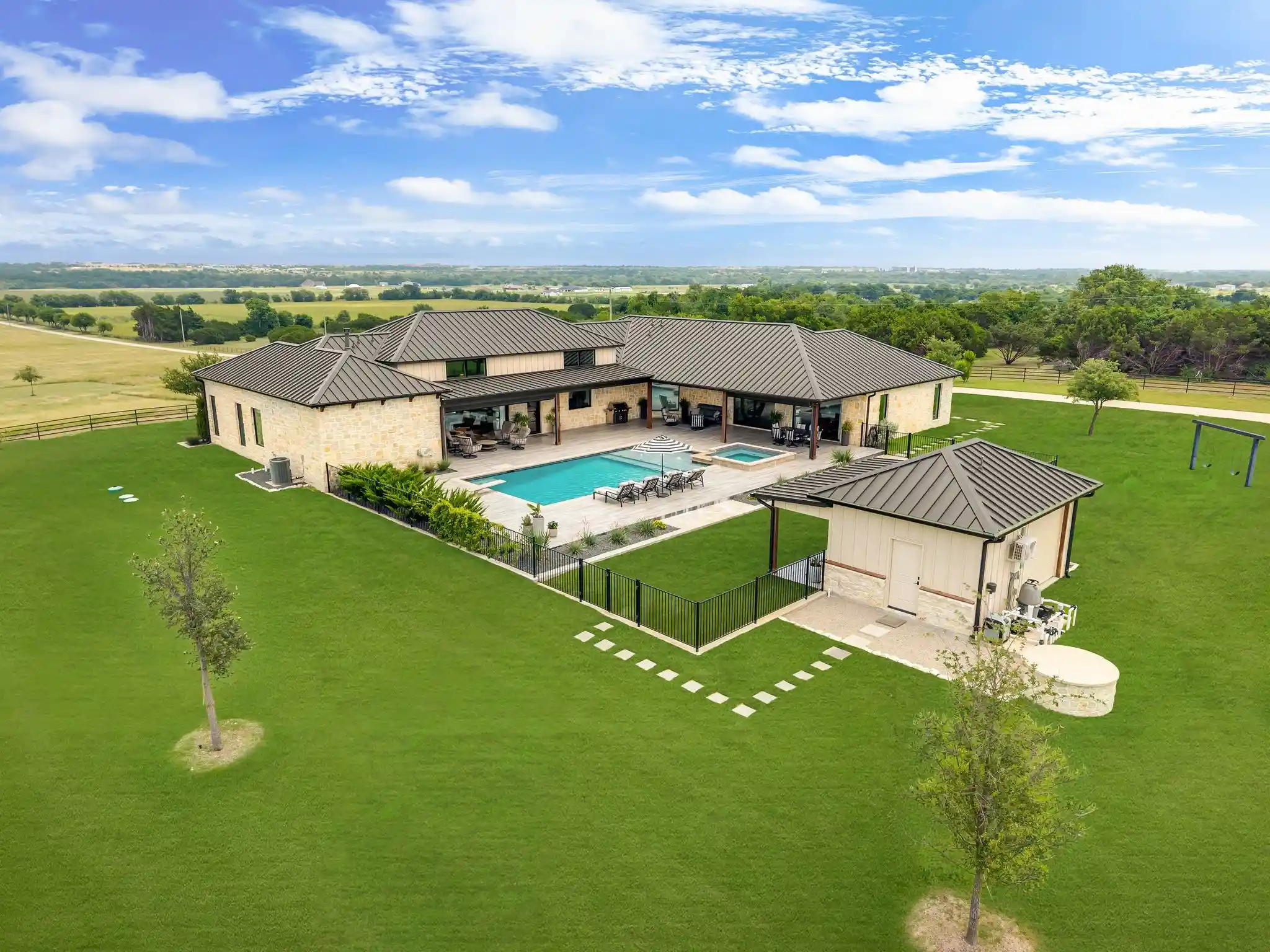 Photo 1 of Single family home for sale at 2145 Cr 1227, Cleburne, TX 76033 | MLS# 21411263 | Listing updated on 2026-10-18