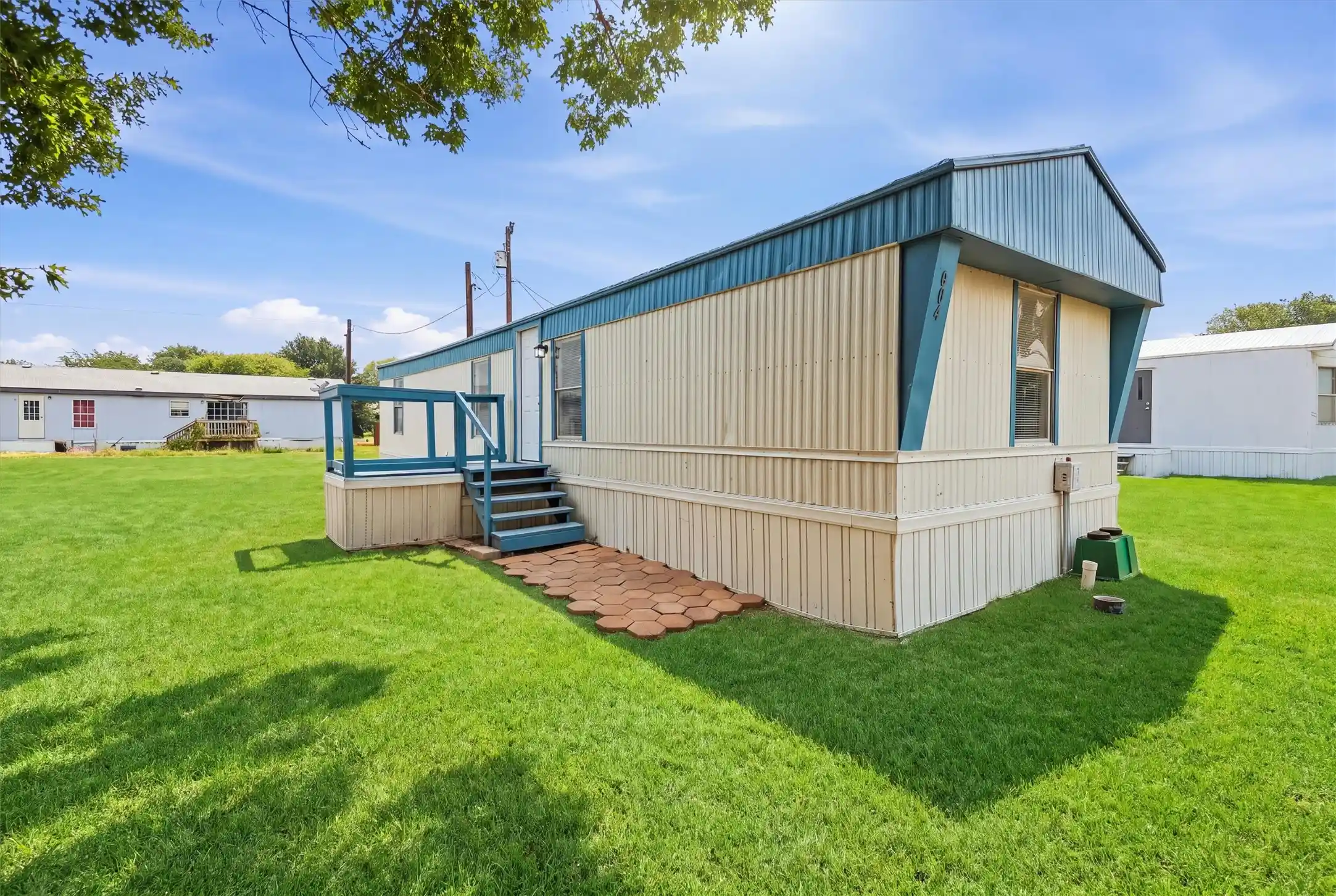 Manufactured home for sale at 904- B Flamingo Rd, Granbury, TX 76049 | MLS# 21412032