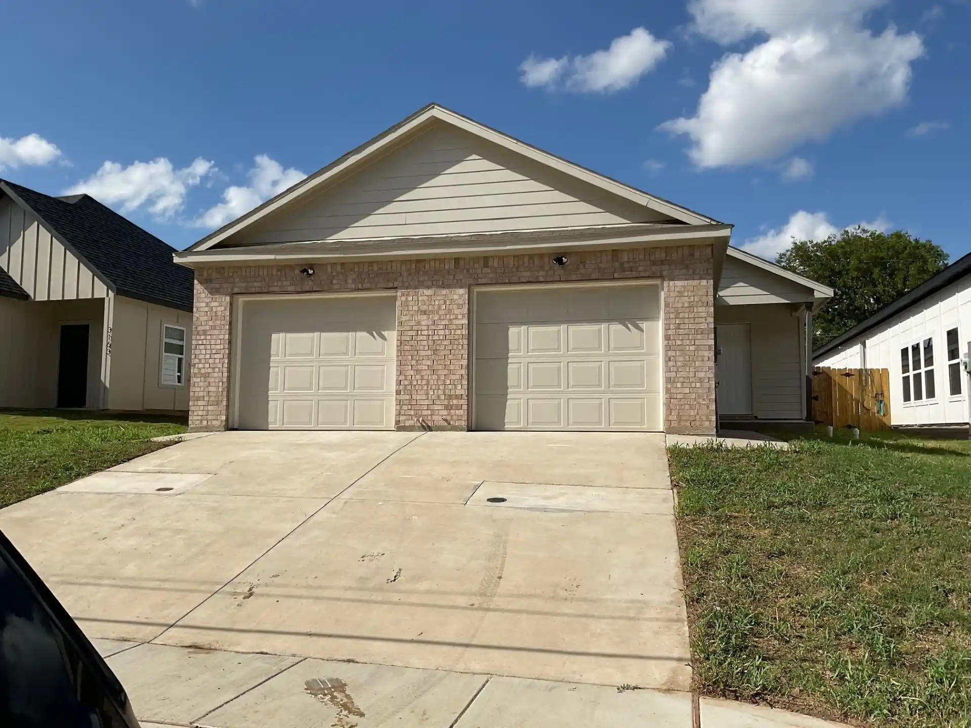 Photo 1 of Single family home for sale at 3165 Stag Rd, Dallas, TX 75241 | MLS# 21399578 | Listing updated on 2026-10-16