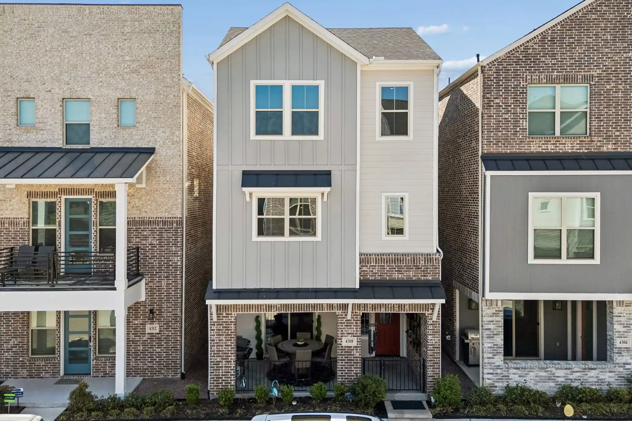 Photo 1 of Single family home for sale at 4308 Henderson Ave, North Richland Hills, TX 76180 | MLS# 21411092 | Listing updated on 2026-10-17