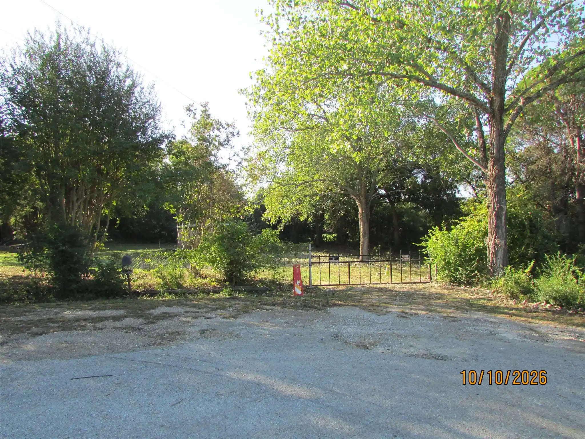Photo 1 of Single family home for sale at 3812 Timberview Ct, Joshua, TX 76058 | MLS# 21411268 | Listing updated on 2026-10-27