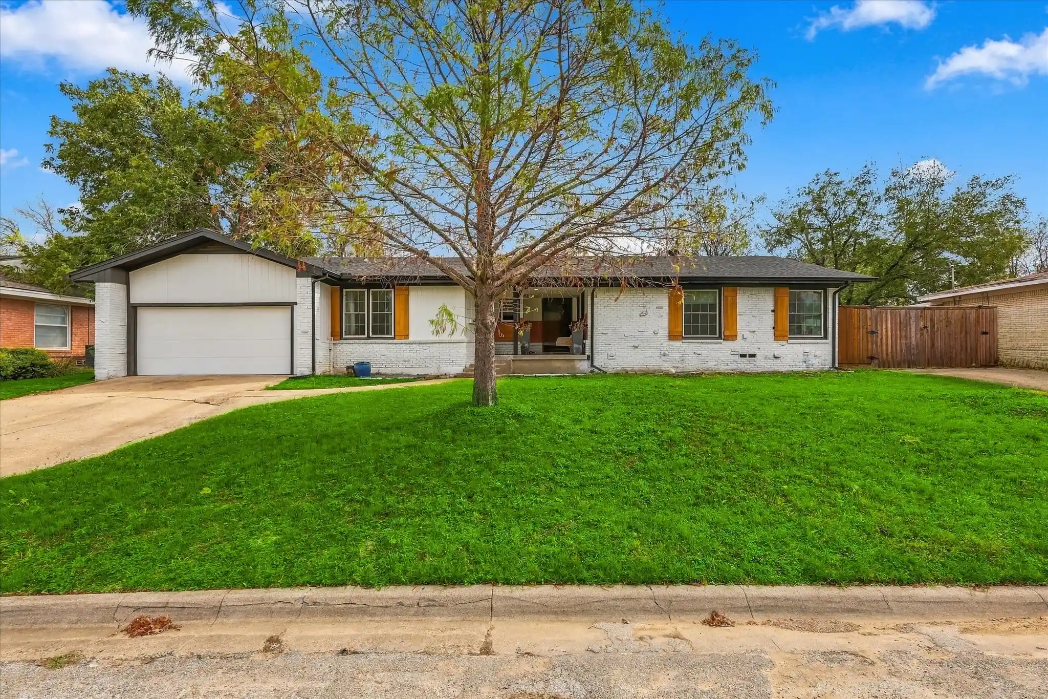 Photo 1 of Single family home for sale at 2740 Spruce Park Dr, Richland Hills, TX 76118 | MLS# 21410905 | Listing updated on 2026-10-24
