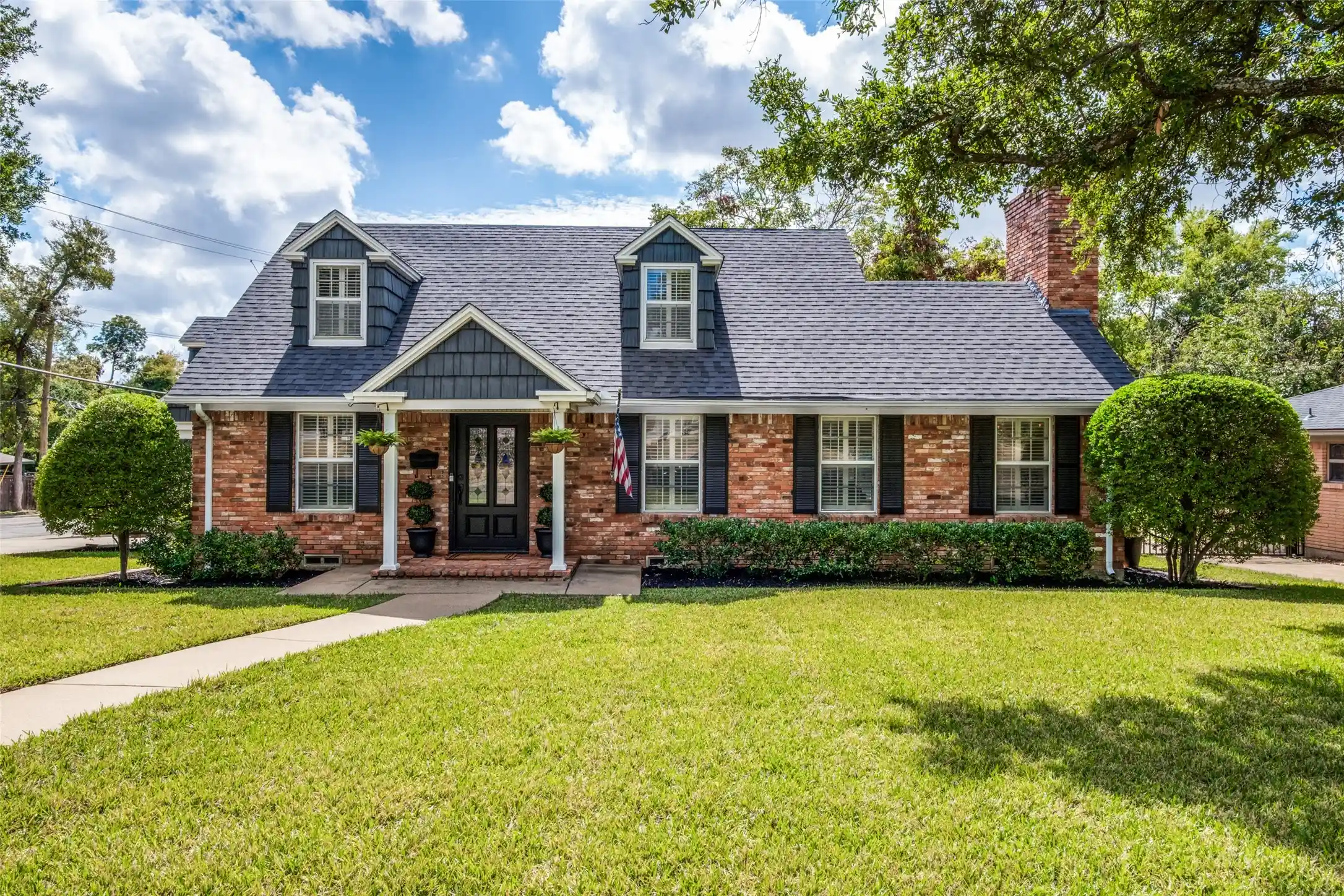 Photo 1 of Single family home for sale at 1734 Kiltartan Dr, Dallas, TX 75228 | MLS# 21301773 | Listing updated on 2026-10-19
