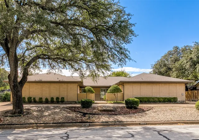 Photo 1 of Multi family home for sale at 4621 Ranch View Rd, Fort Worth, TX 76109 | MLS# 21412574 | Listing updated on 2026-10-30