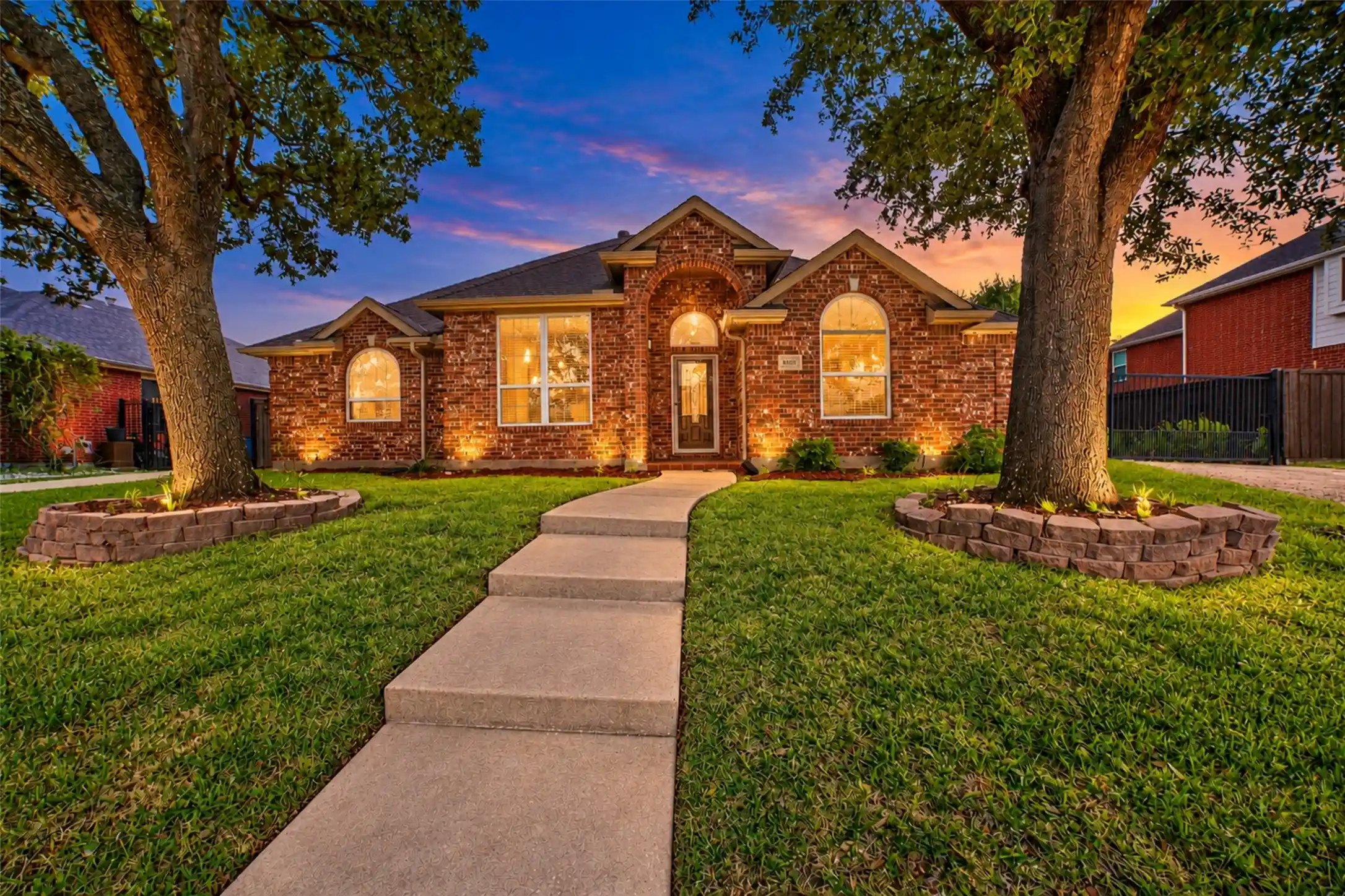 Photo 1 of Single family home for sale at 8301 Martha Ln, Rowlett, TX 75088 | MLS# 21411102 | Listing updated on 2026-10-24