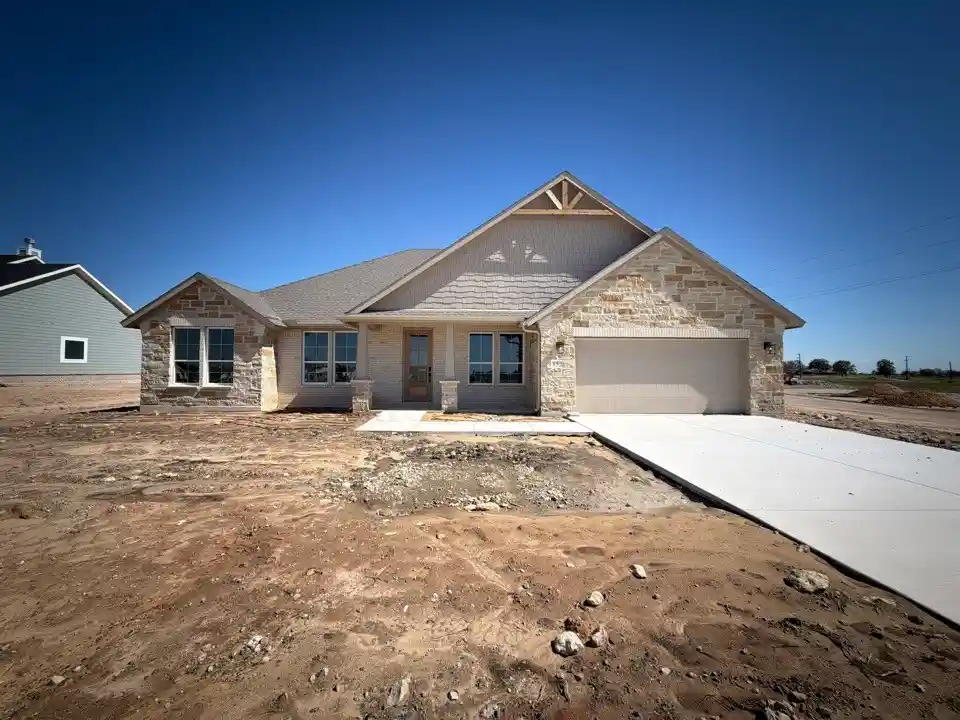 Photo 1 of Single family home for sale at 152 Meadow Bnd Dr, Rhome, TX 76078 | MLS# 21410993 | Listing updated on 2026-10-15
