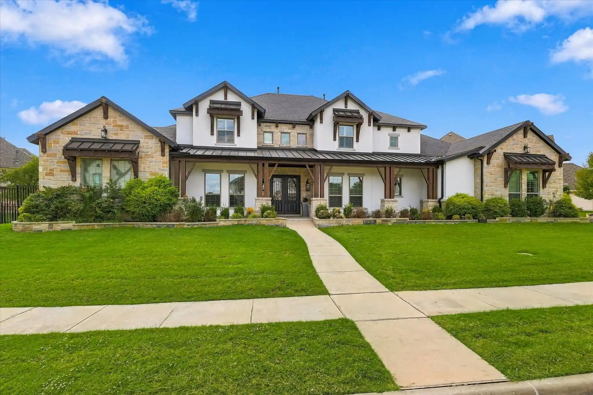 Photo 1 of Mansion for sale at 6713 Palermo Trl, Lewisville, TX 75077 | MLS# 21412256 | Listing updated on 2026-10-24
