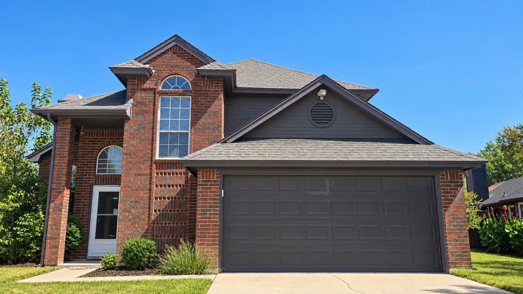 Photo 1 of Single family home for sale at 5912 Ravenya St, Fort Worth, TX 76179 | MLS# 21413147 | Listing updated on 2026-10-16