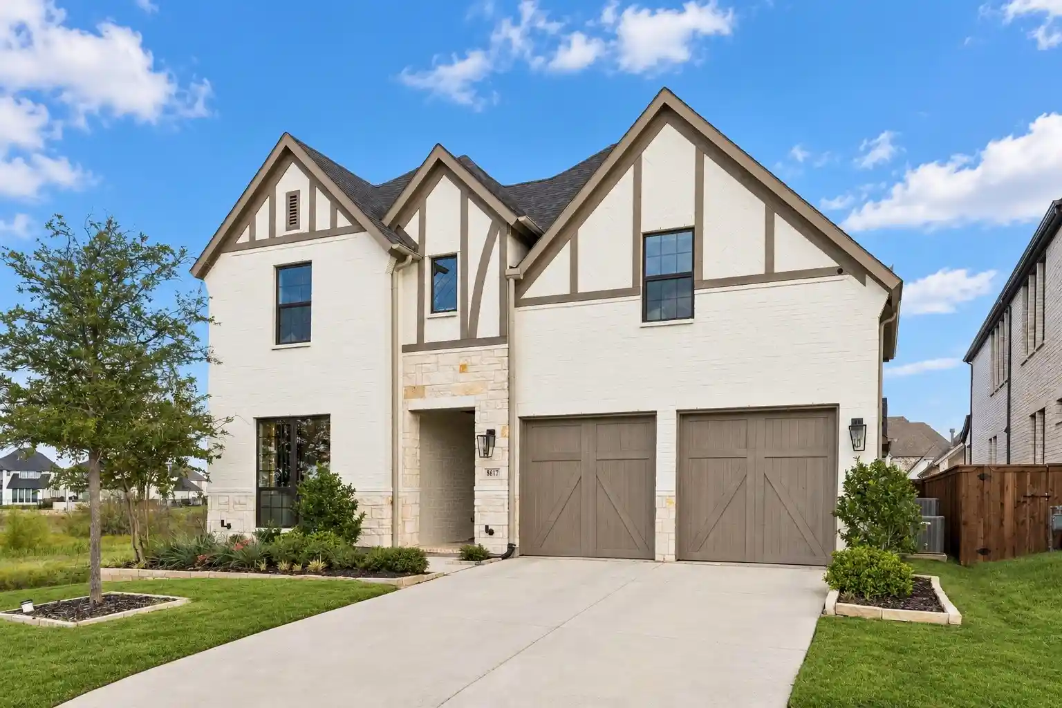 Photo 1 of Single family home for sale at 8617 Hawthorn Dr, The Colony, TX 75056 | MLS# 21412489 | Listing updated on 2026-10-16