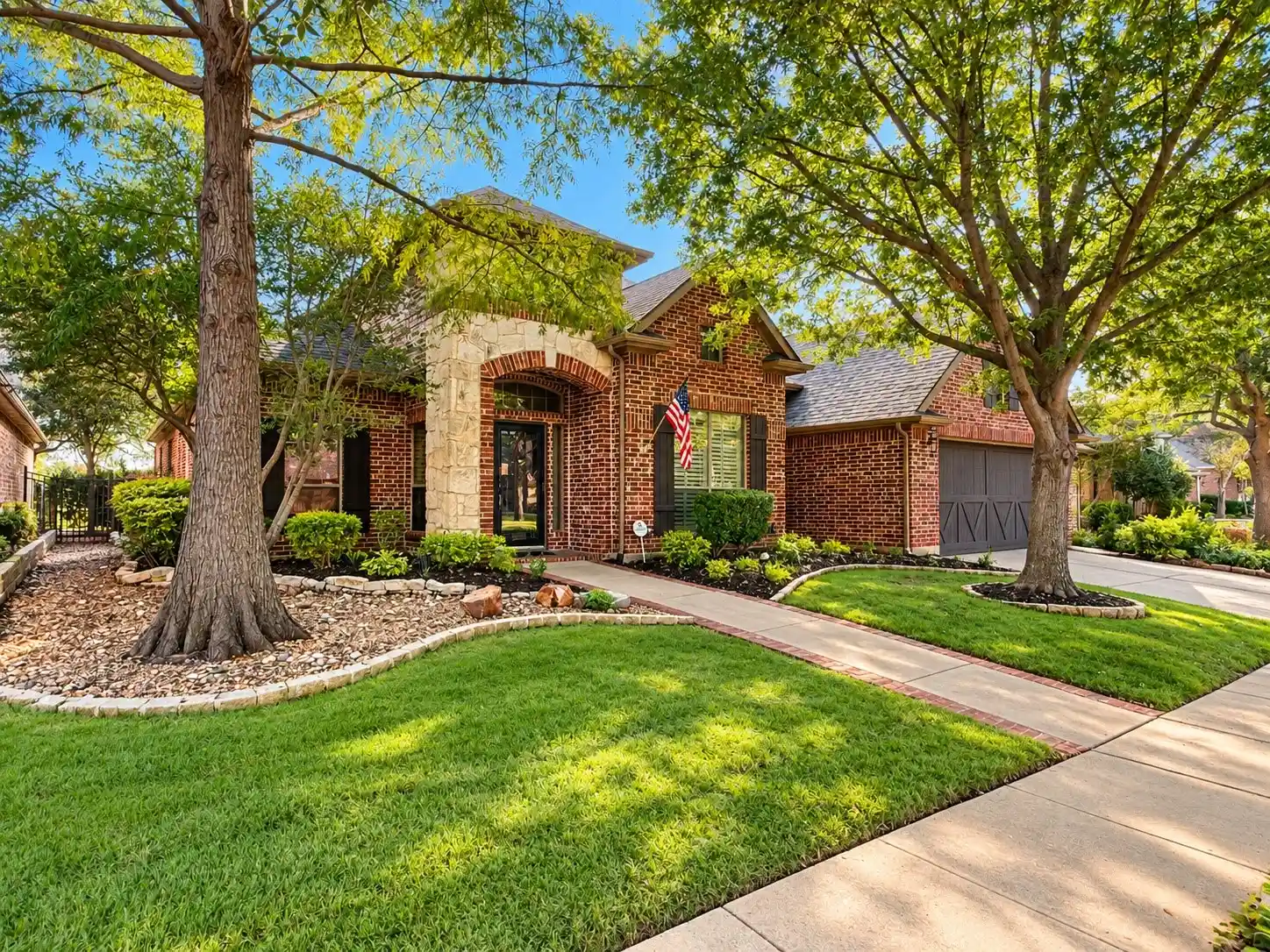 Photo 1 of Single family home for sale at 768 Ashleigh Ln, Lantana, TX 76226 | MLS# 21412031 | Listing updated on 2026-10-28