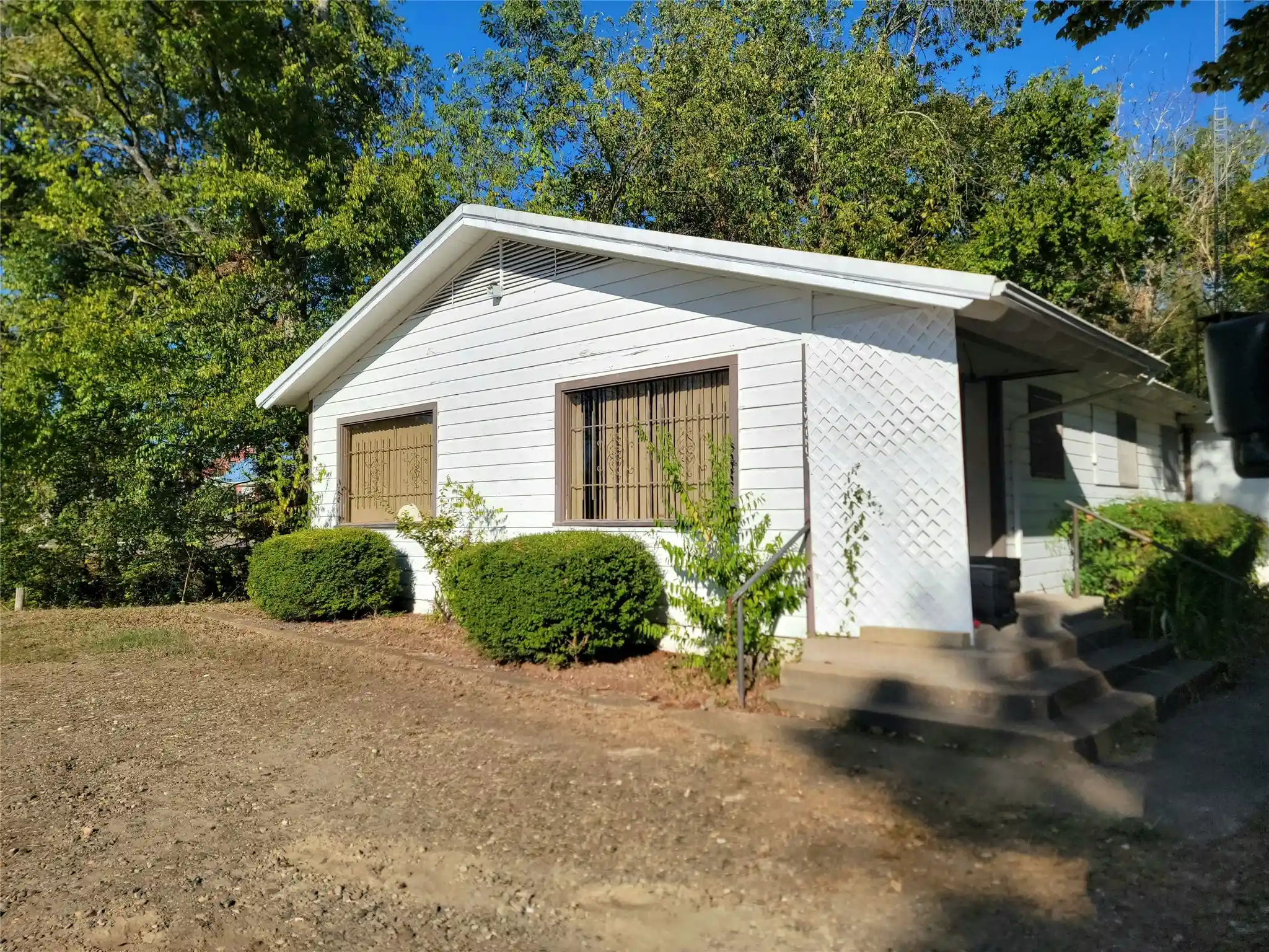 Single family home for sale at 203 S Walnut, Clarksville, TX 75426 | MLS# 21413474